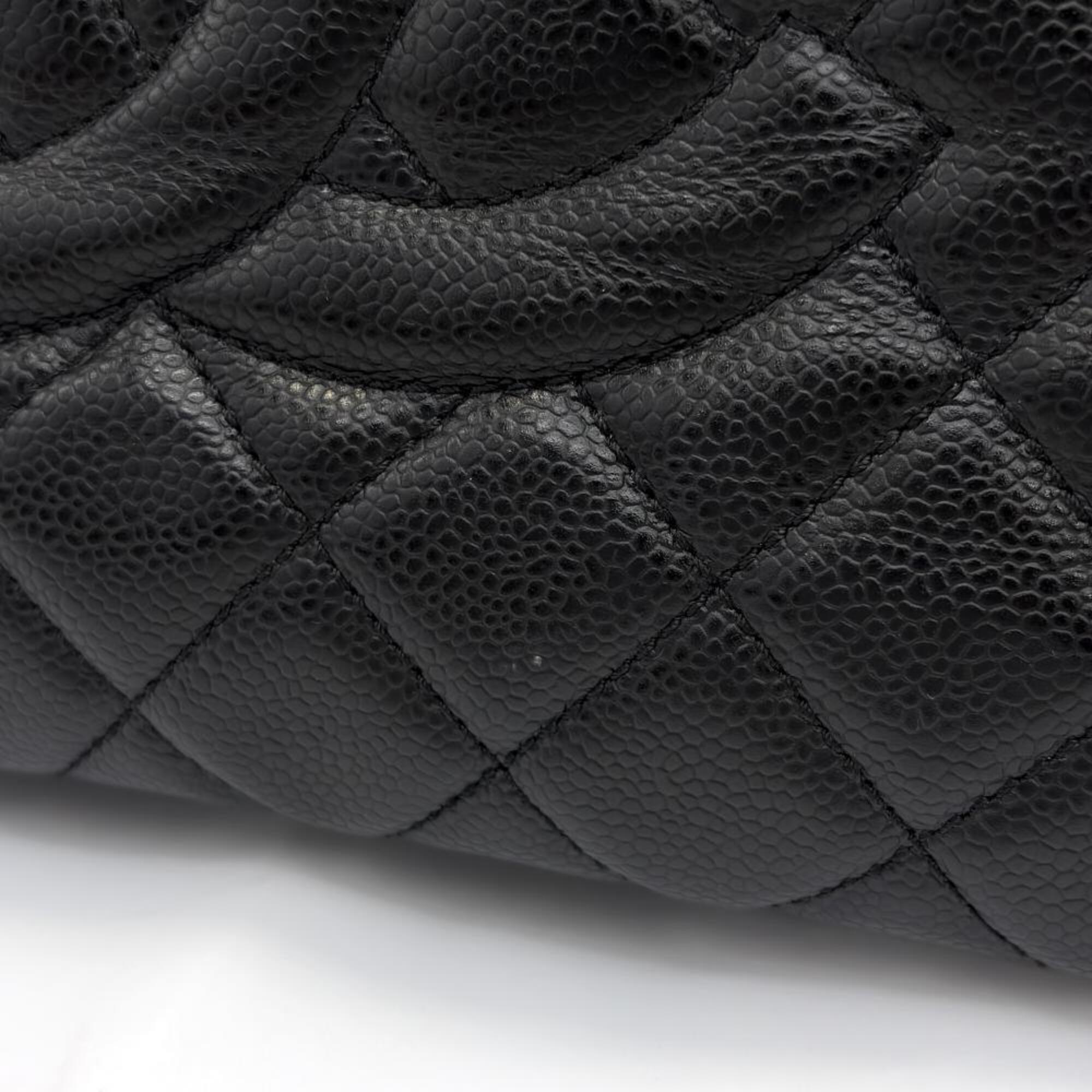 Chanel Black Grained Calfskin Tote Bag (Pre-Owned)