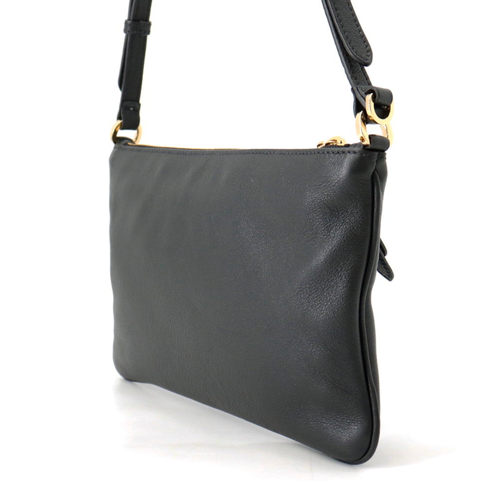 Prada Black Leather Handbag Shoulder Bag (Pre-Owned)