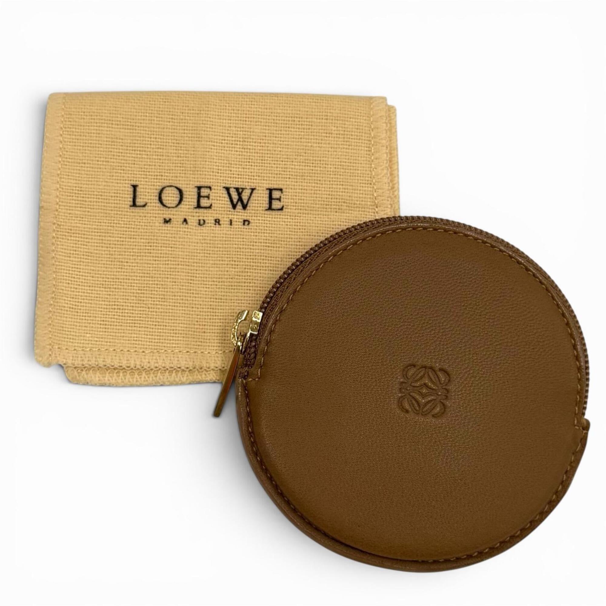 Loewe Brown Leather Coin Purse/Coin Case (Pre-Owned)