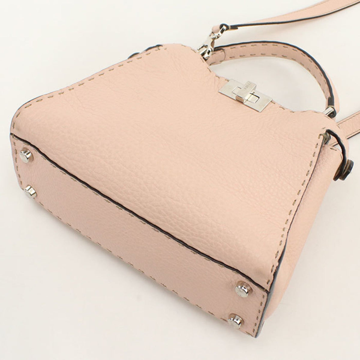 Fendi Pink Leather Handbag (Pre-Owned)