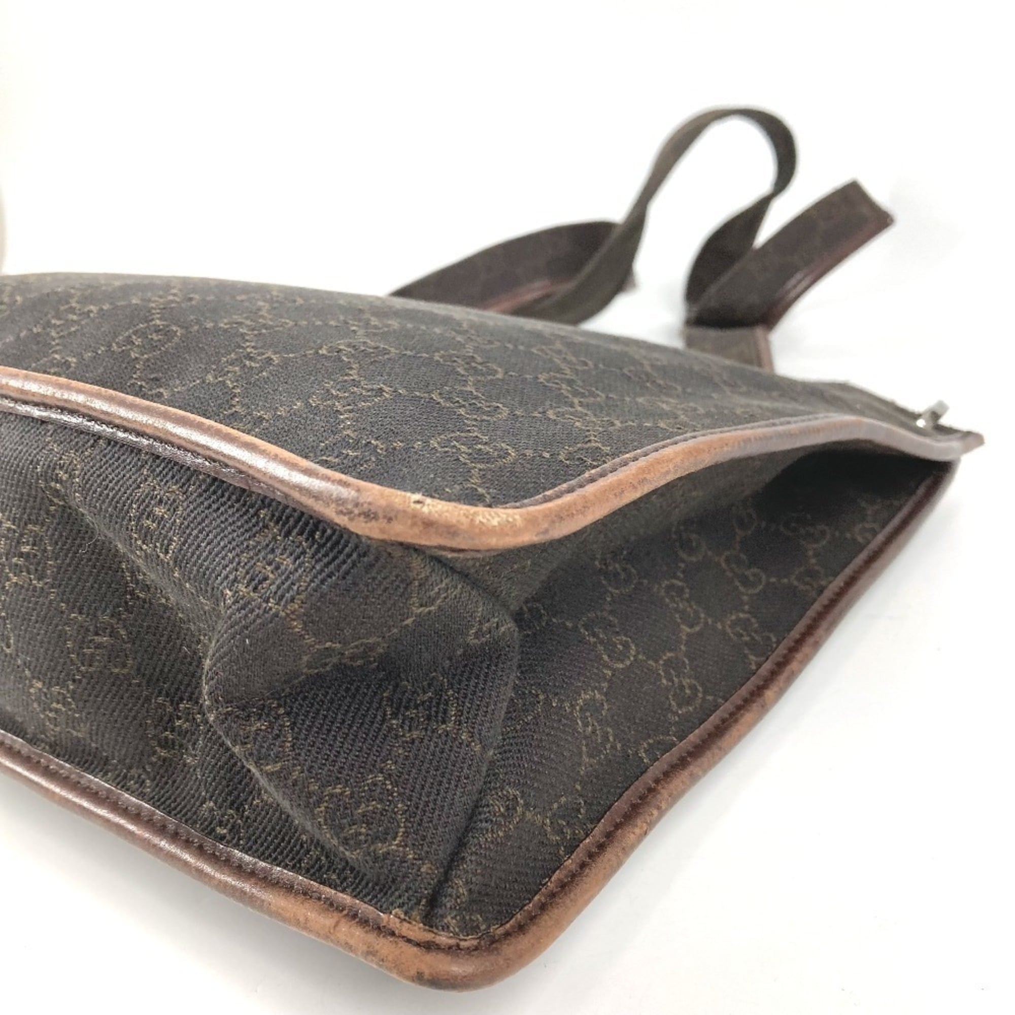 Gucci Brown Leather Canvas Shoulder Bag (Pre-Owned)