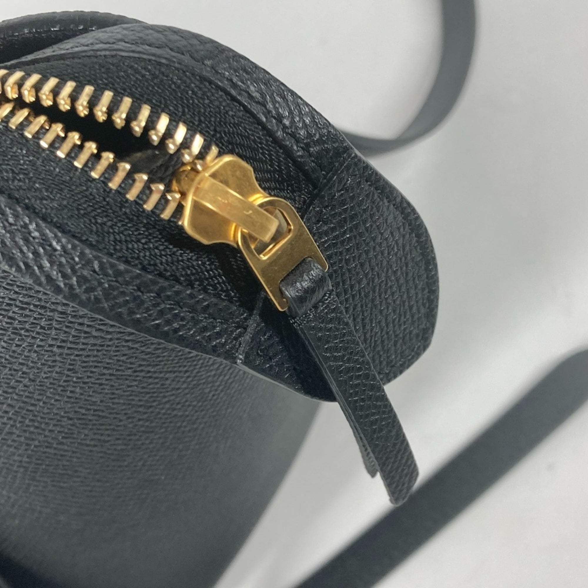 Celine Black Leather Handbag Shoulder Bag (Pre-Owned)