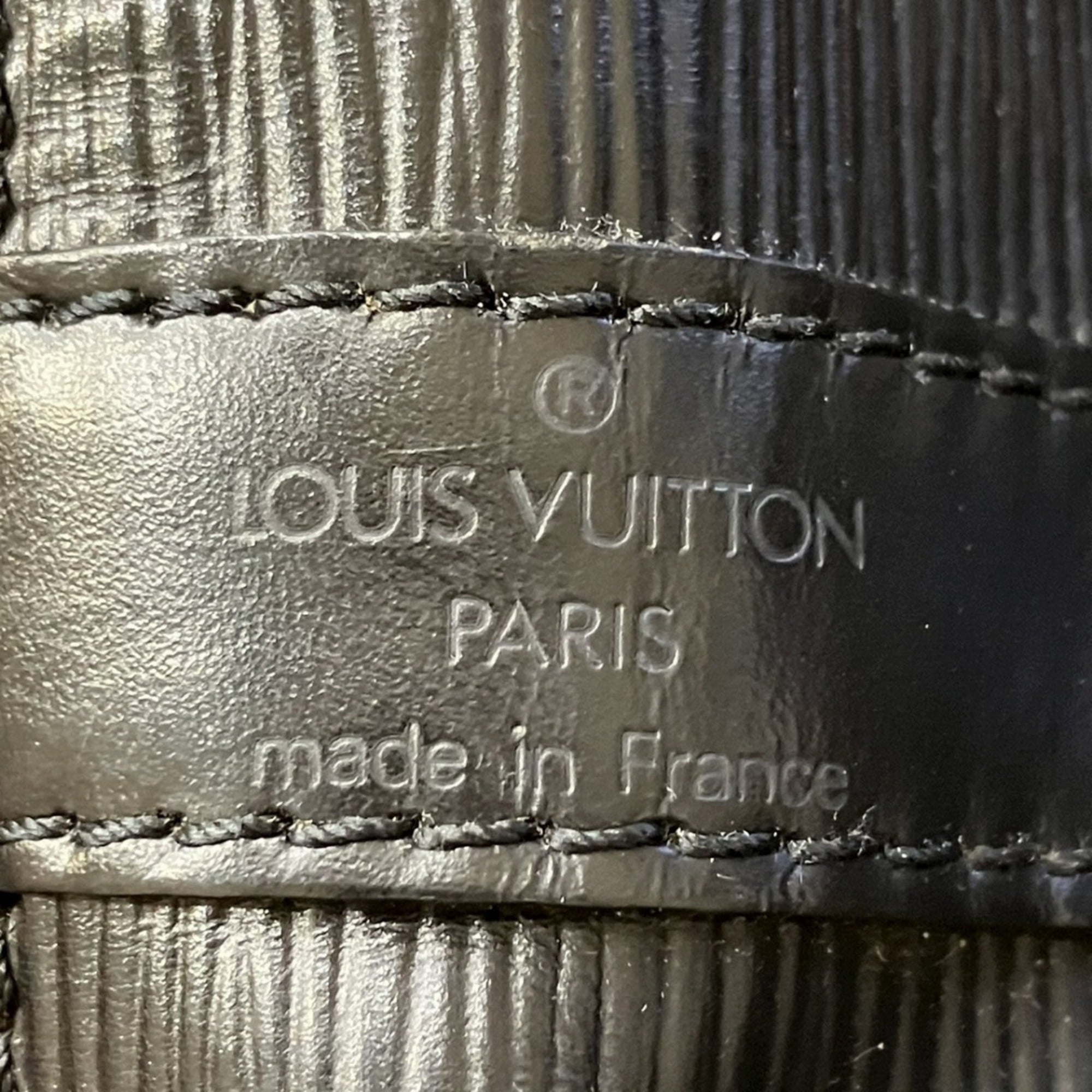 Louis Vuitton Galle Noir Leather Shoulder Bag (Pre-Owned)