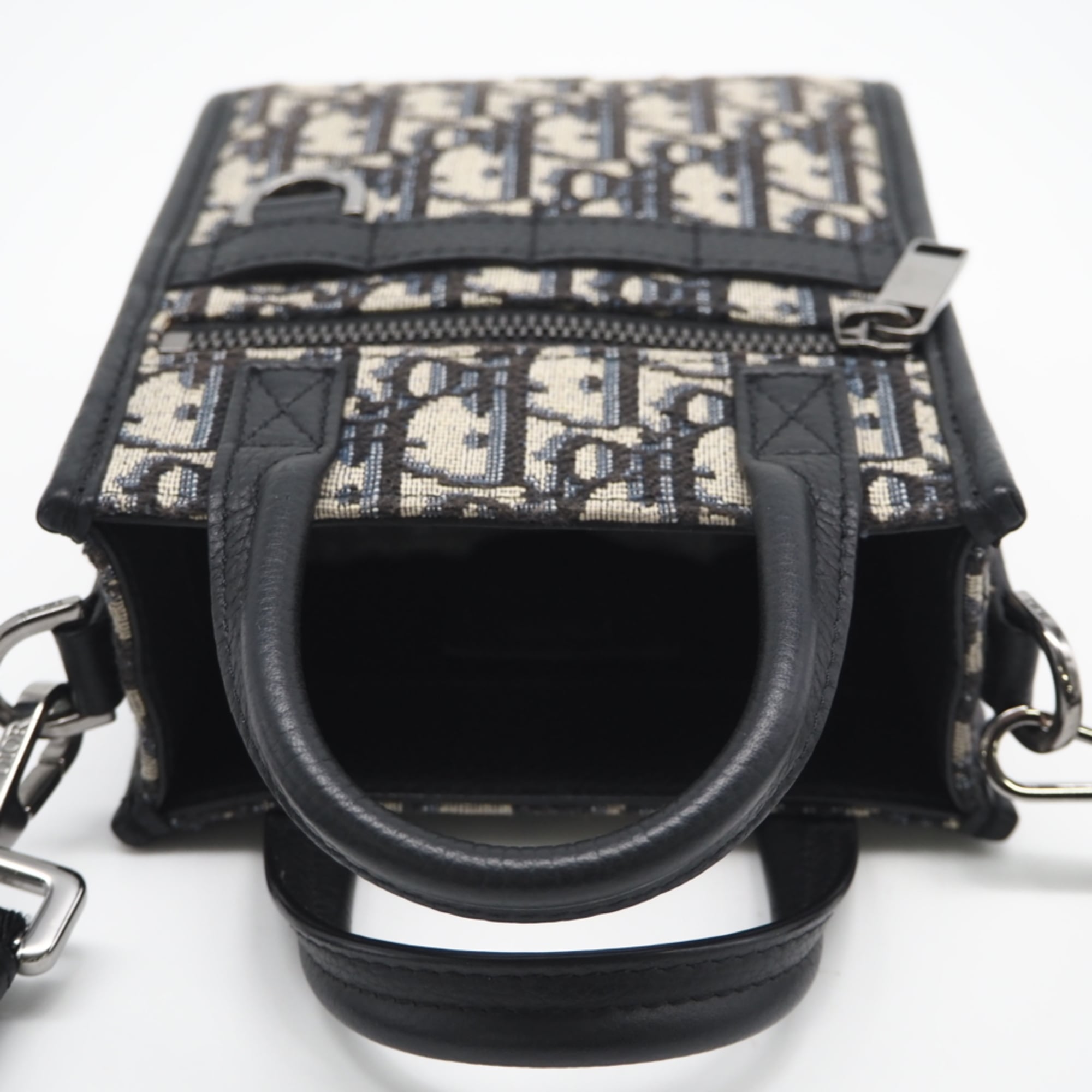 Christian Dior Beige Navy Canvas Leather Shoulder Bag (Pre-Owned)