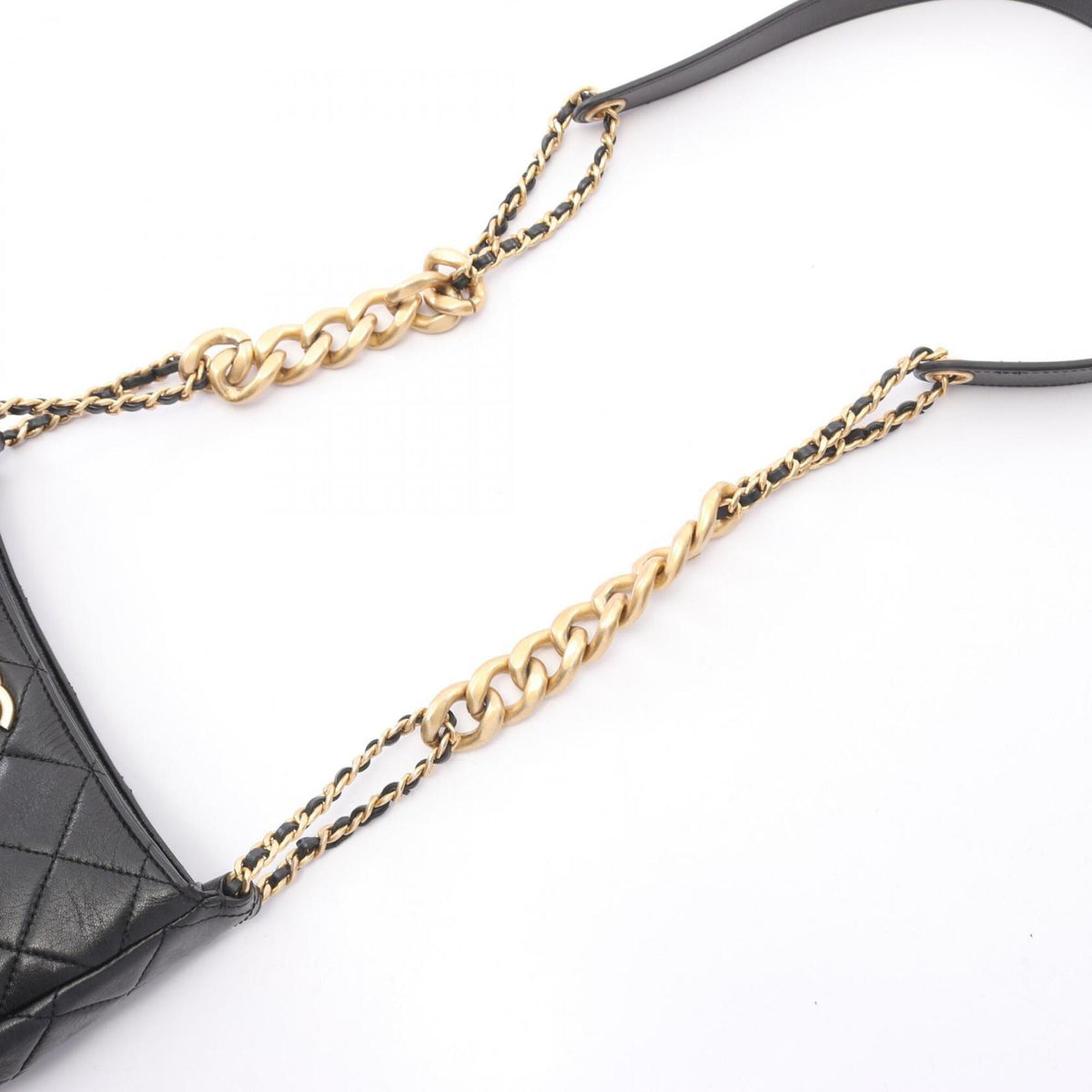 Chanel Black Leather Handbag Shoulder Bag (Pre-Owned)