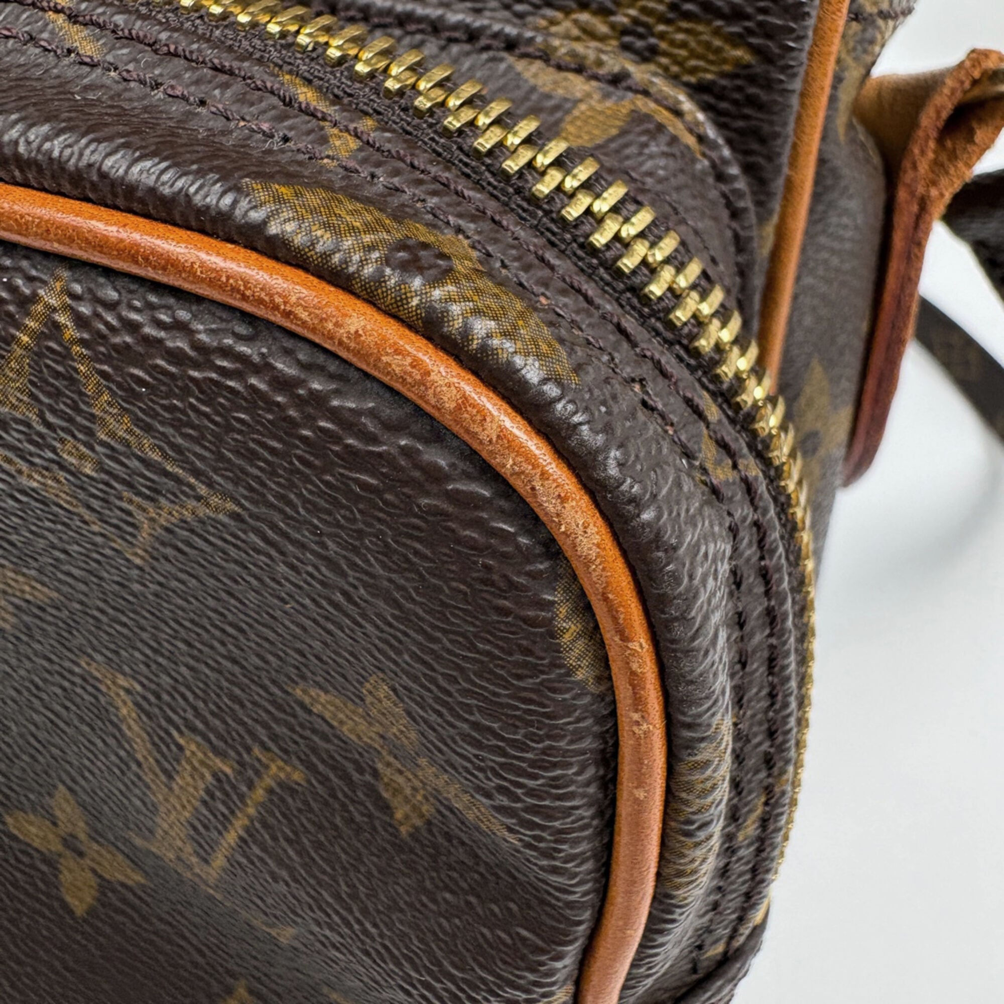 Louis Vuitton Monogram Brown Monogram Shoulder Bag (Pre-Owned)