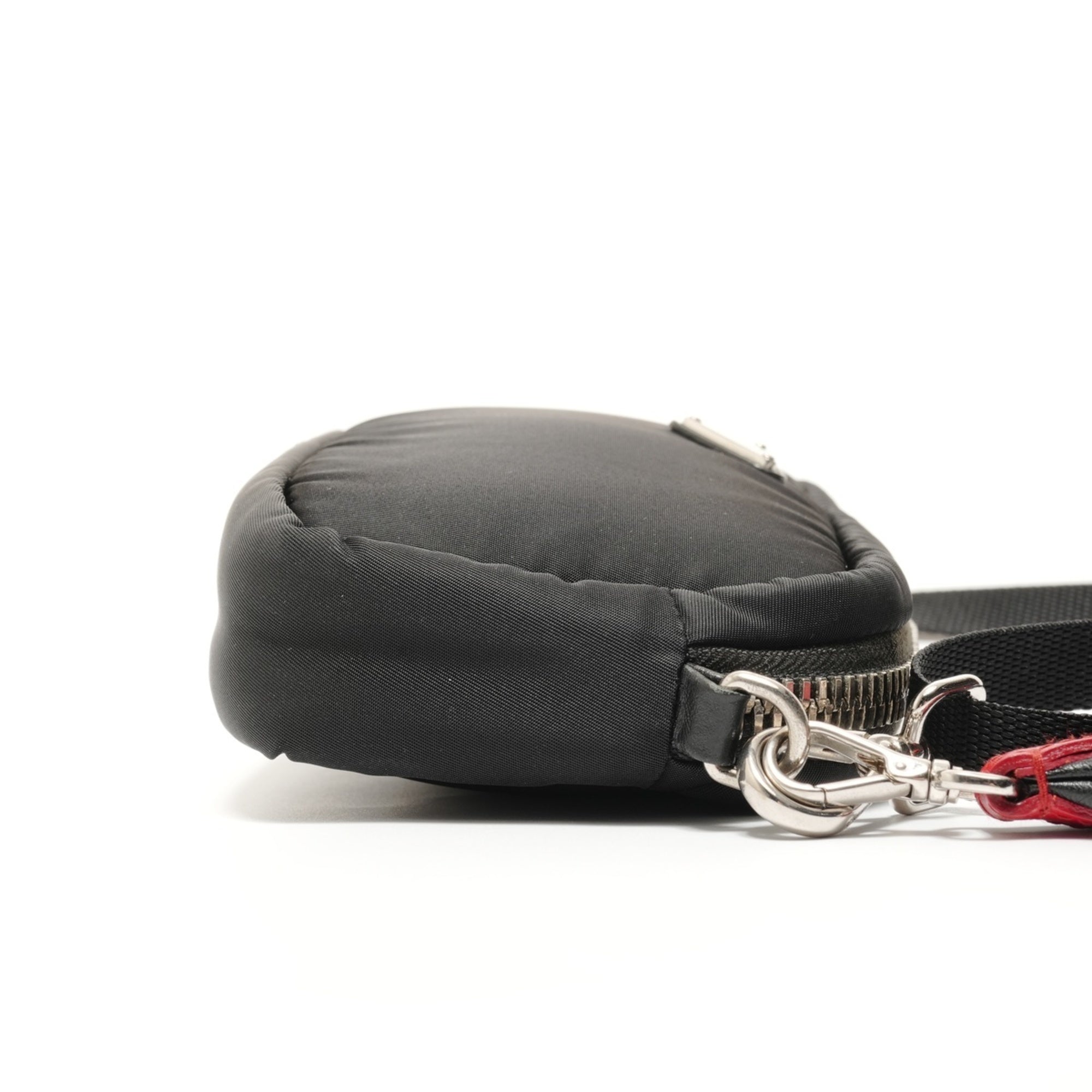 Prada Black Nylon Shoulder Bag (Pre-Owned)