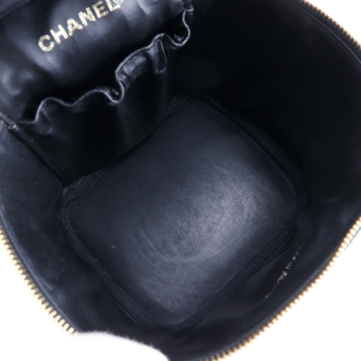 Chanel Black Caviar Leather Handbag Pouch (Pre-Owned)