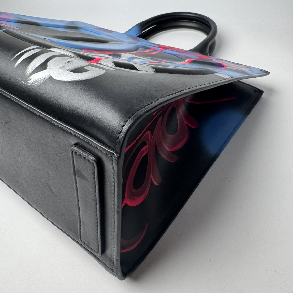 Dolce & Gabbana Multi-Color Leather Tote Bag (Pre-Owned)