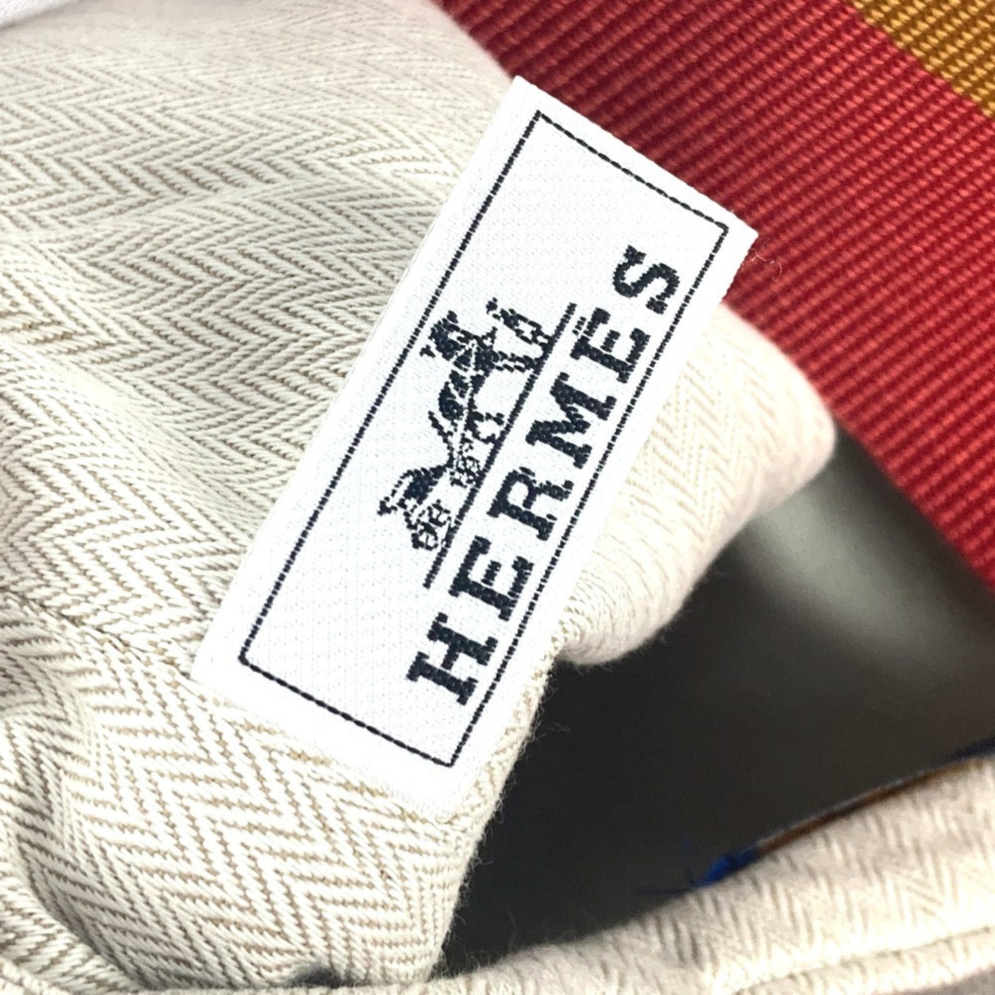 Hermes Beige Canvas Shoulder Bag (Pre-Owned)