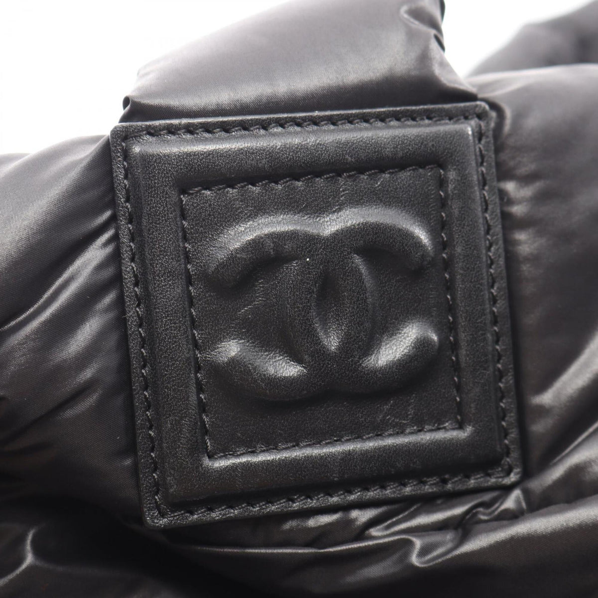 Chanel Black Nylon Handbag Tote Bag (Pre-Owned)