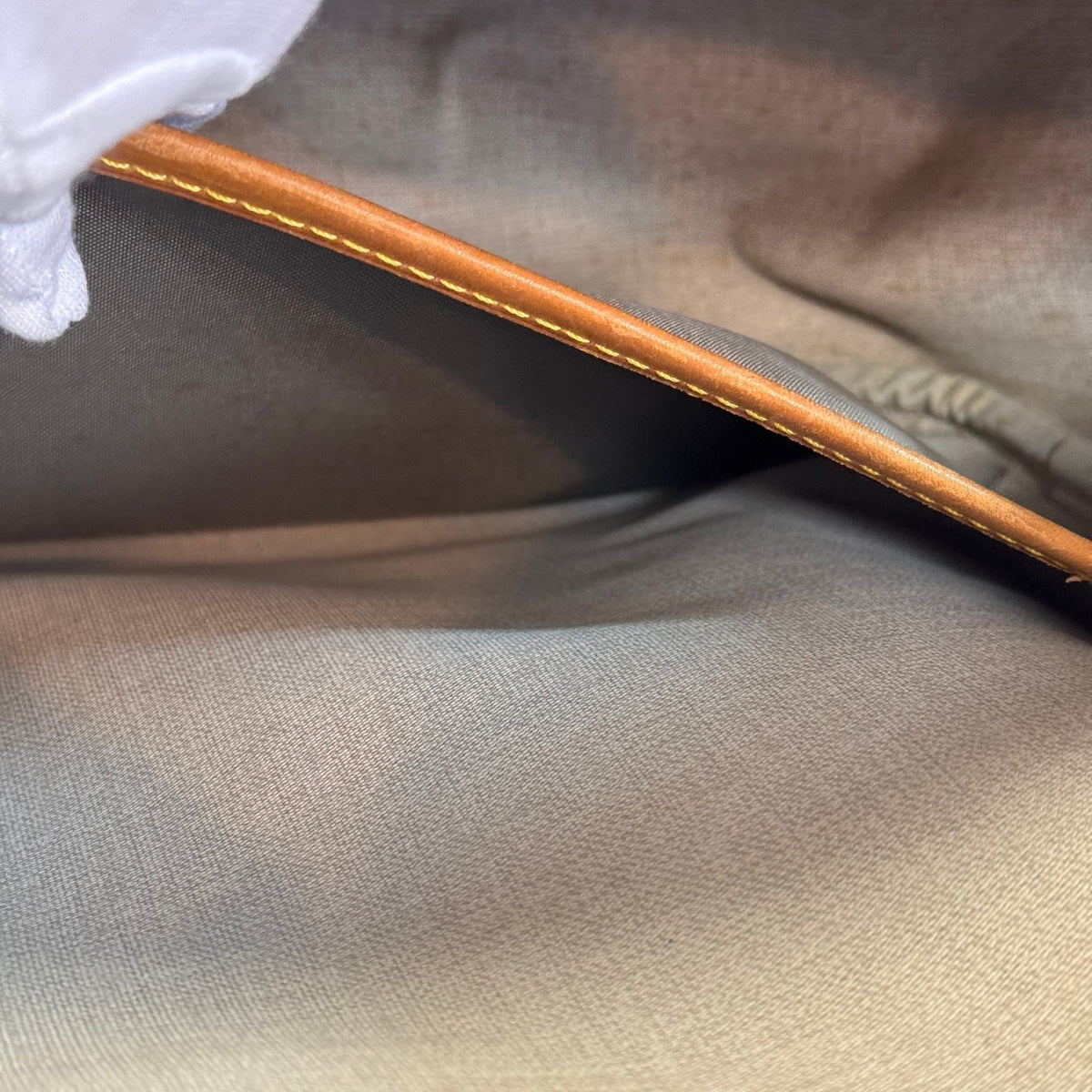 Louis Vuitton Blue Pvc Leather Messenger Bag Shoulder Bag (Pre-Owned)