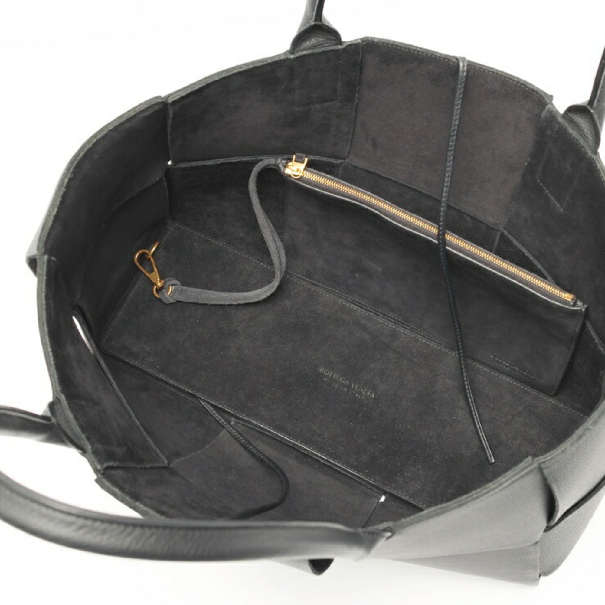 Bottega Veneta Intrecciato Black Leather Tote Bag (Pre-Owned)