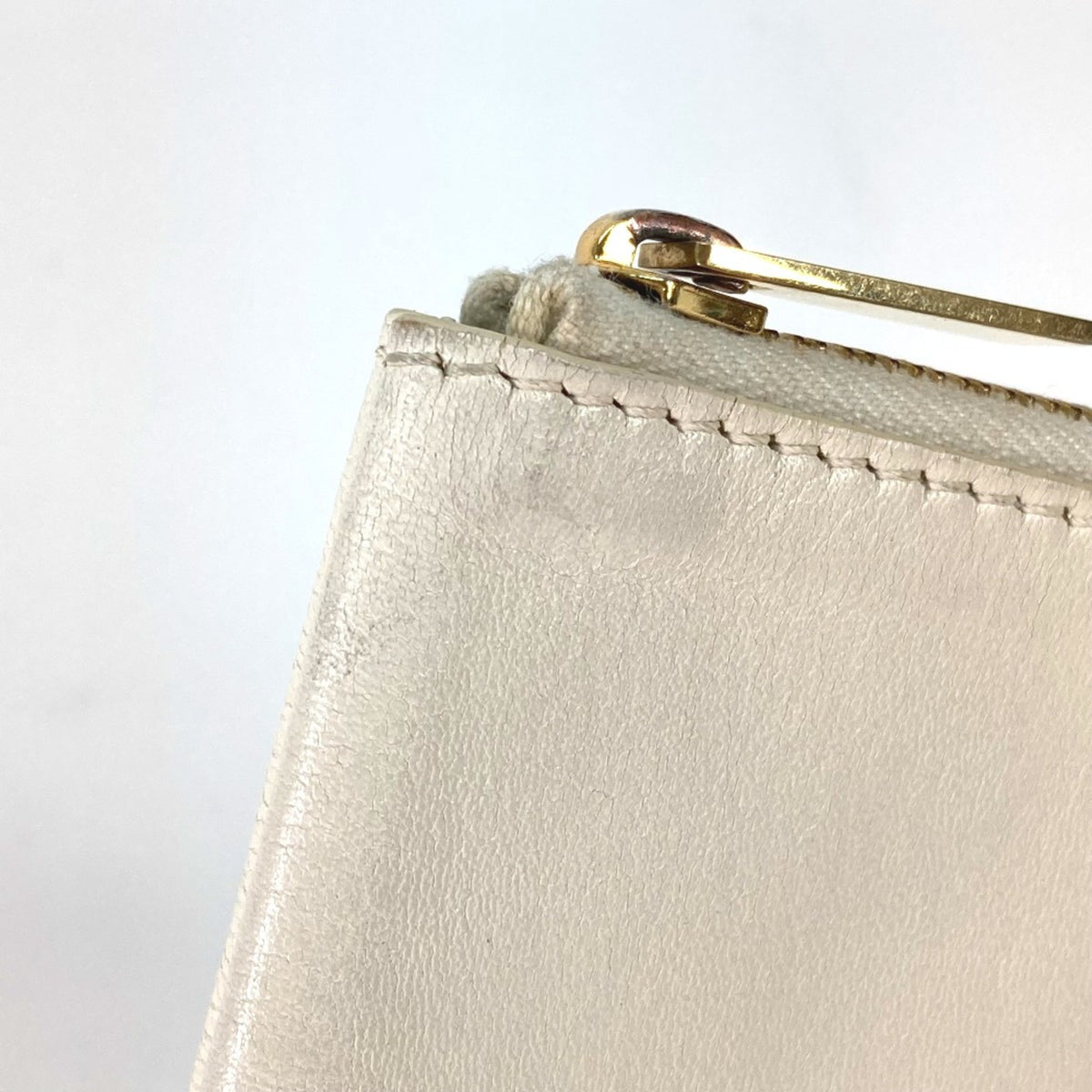 Celine White Leather Clutch Bag (Pre-Owned)