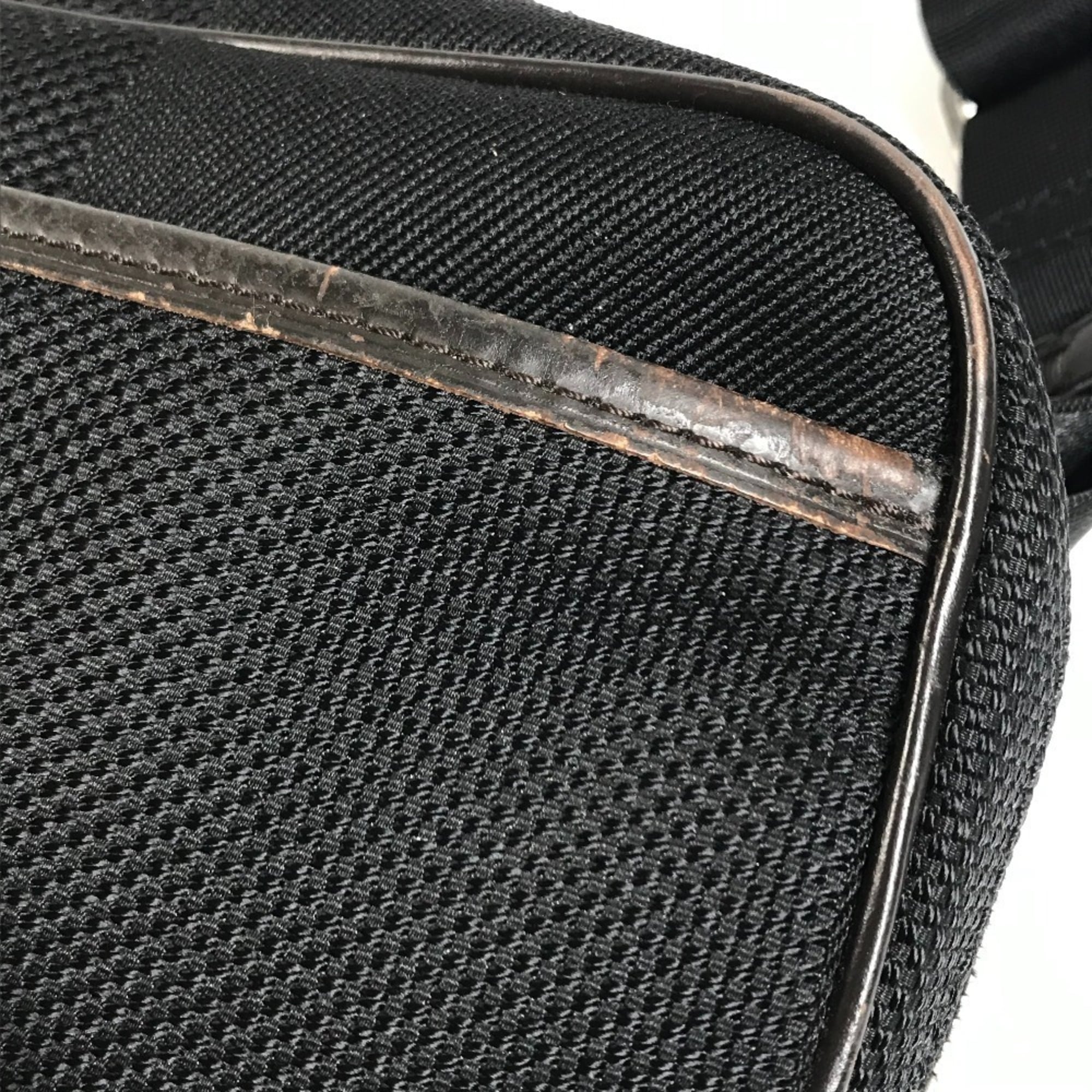 Louis Vuitton Black Galle Damier Geant Shoulder Bag Sling Bag (Pre-Owned)