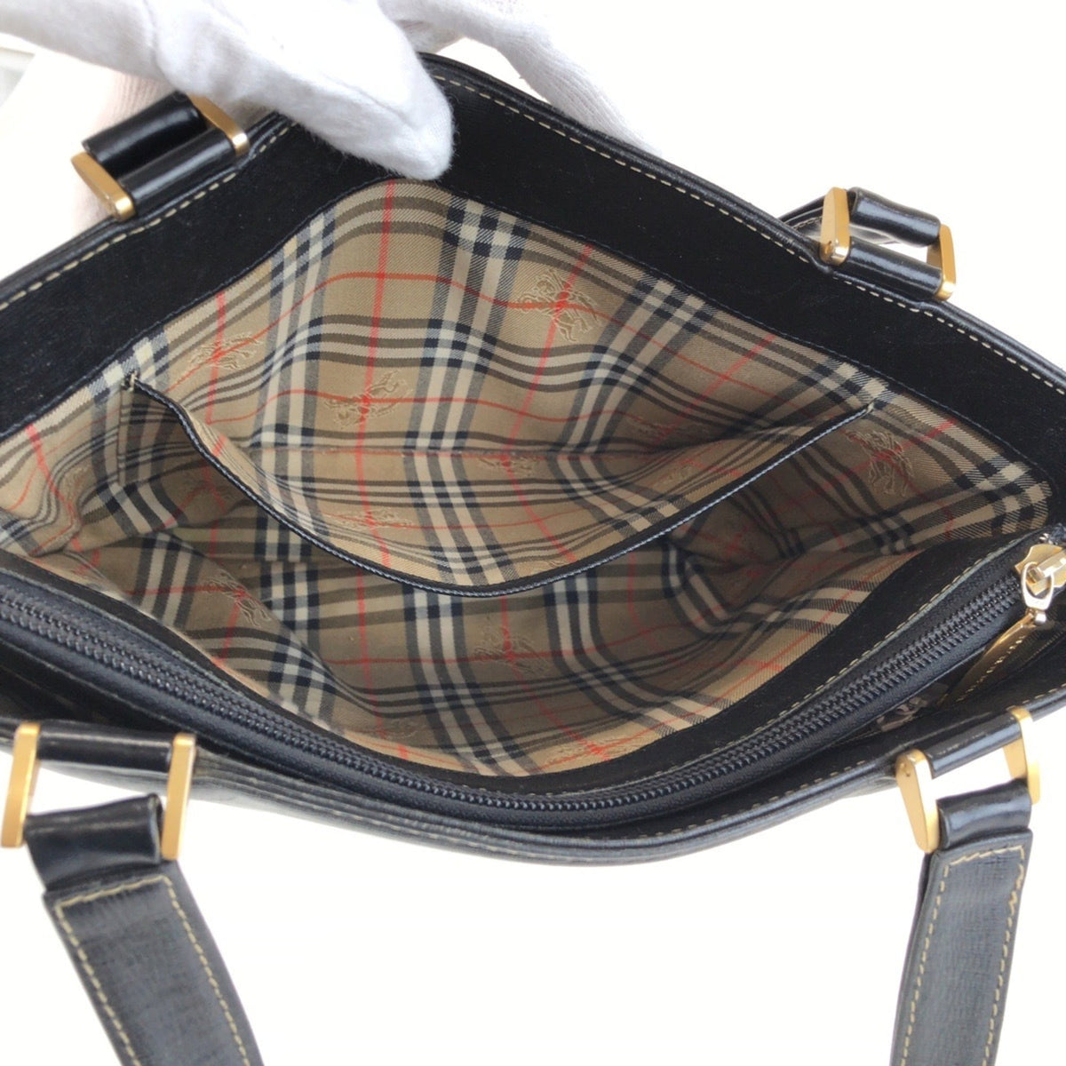 Burberry Black Leather Handbag Tote Bag (Pre-Owned)
