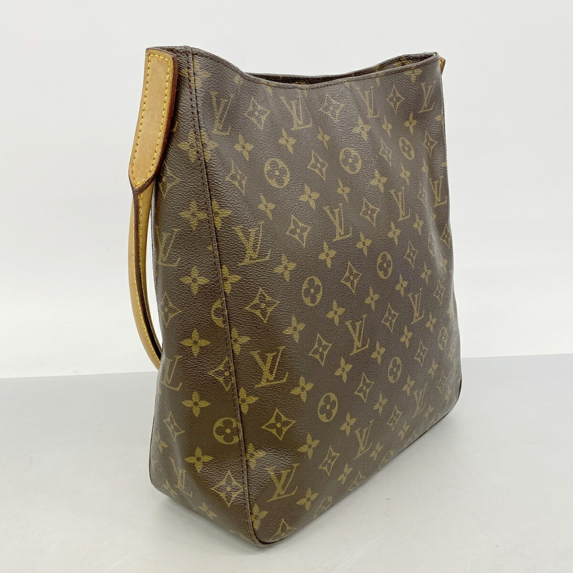 Louis Vuitton Brown Shoulder Bag (Pre-Owned)