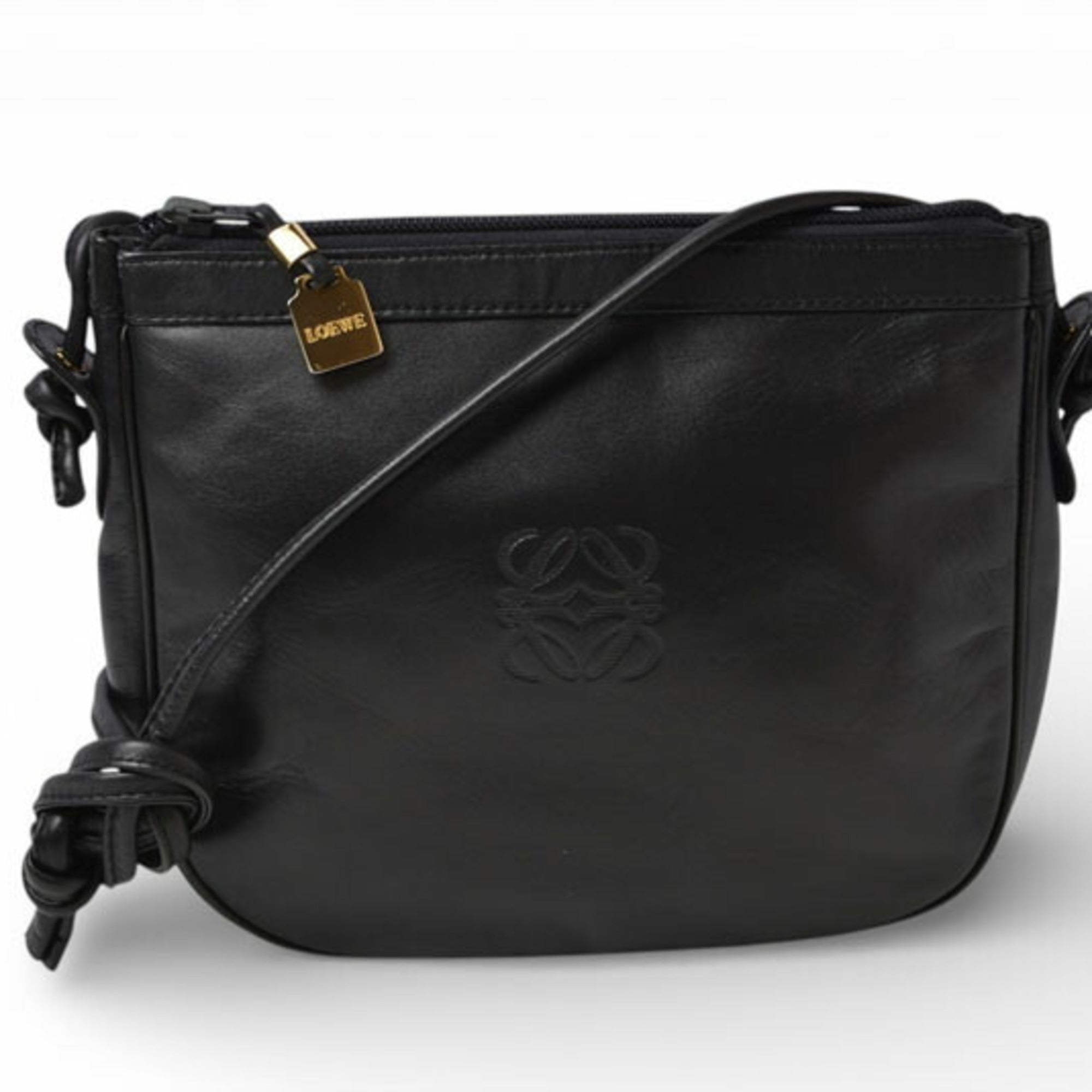 Loewe Black Leather Shoulder Bag (Pre-Owned)