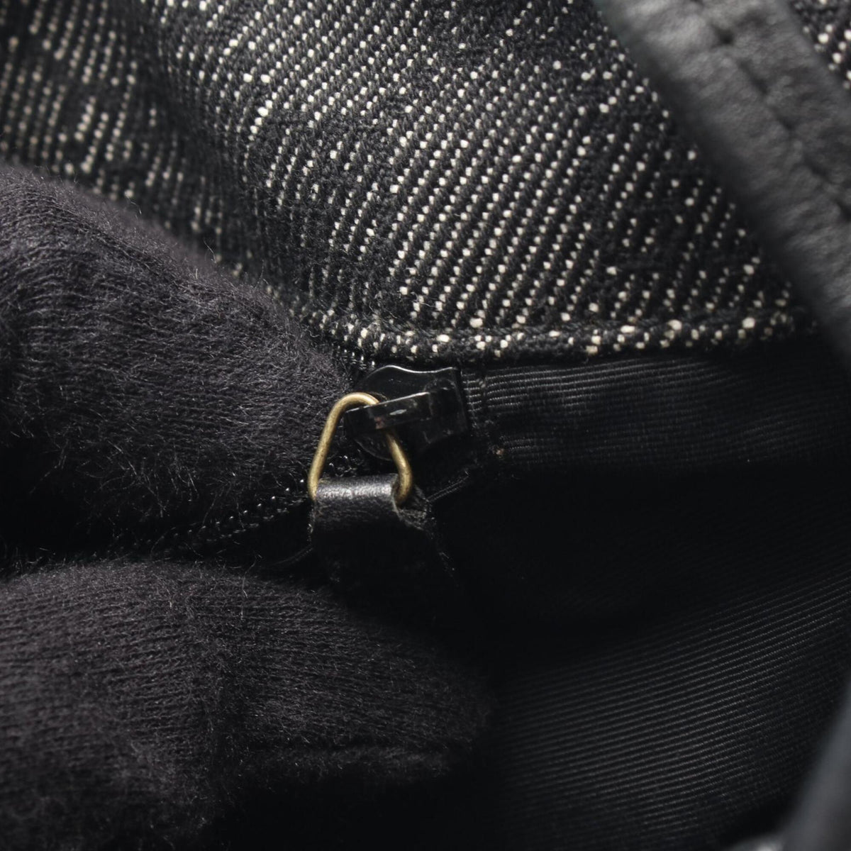 Gucci Black Denim Leather Shoulder Bag (Pre-Owned)