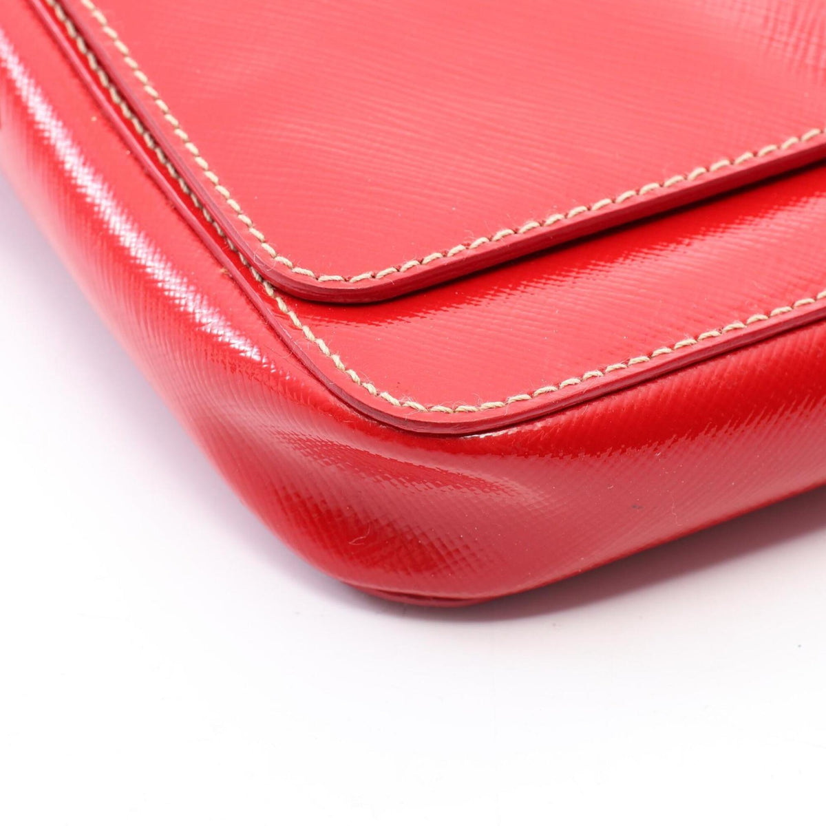 Prada Red Color Patent Leather Handbag Shoulder Bag (Pre-Owned)