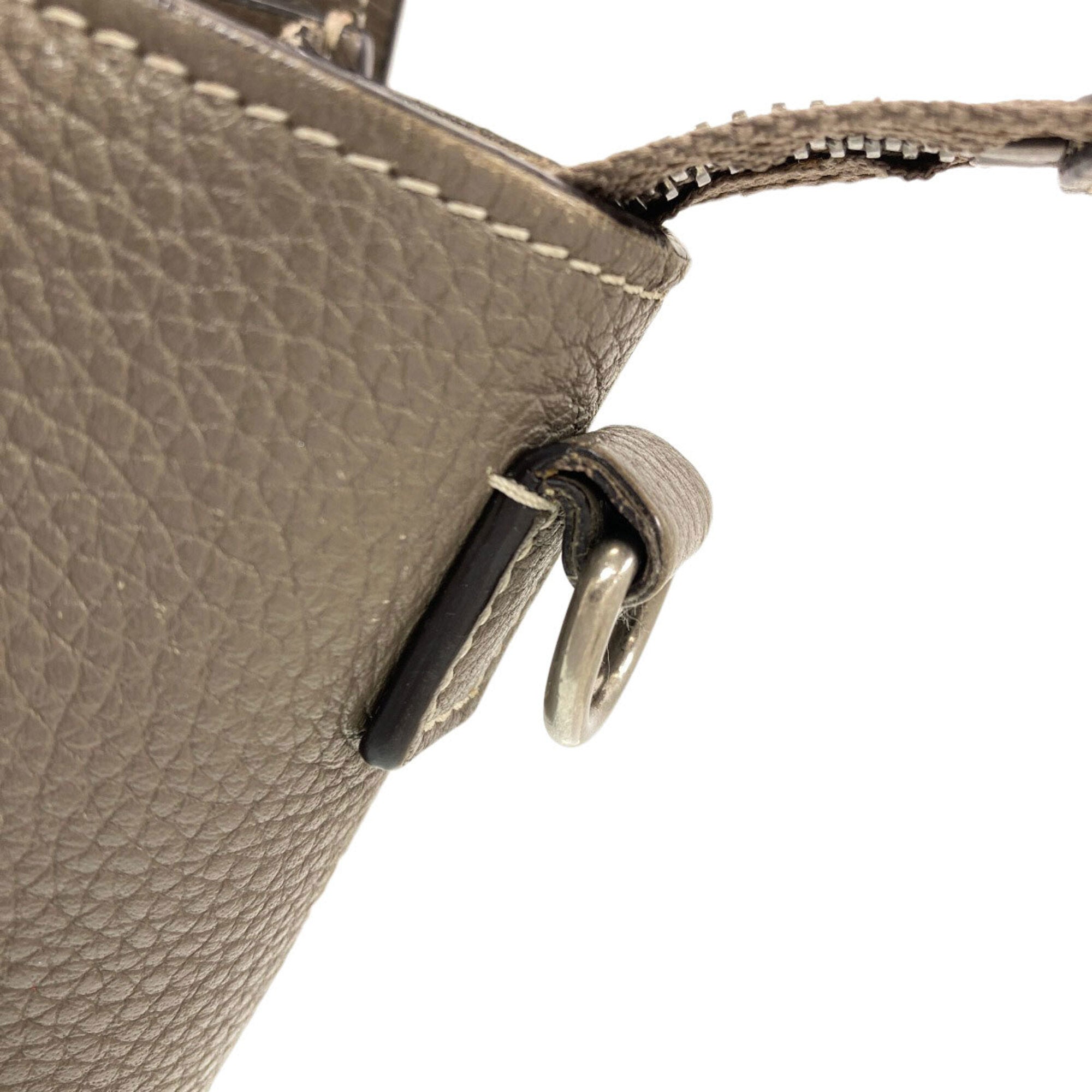 Celine Grayish Leather Handbag (Pre-Owned)