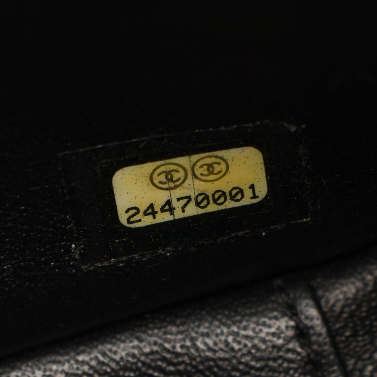 Chanel Black Leather Handbag Shoulder Bag (Pre-Owned)