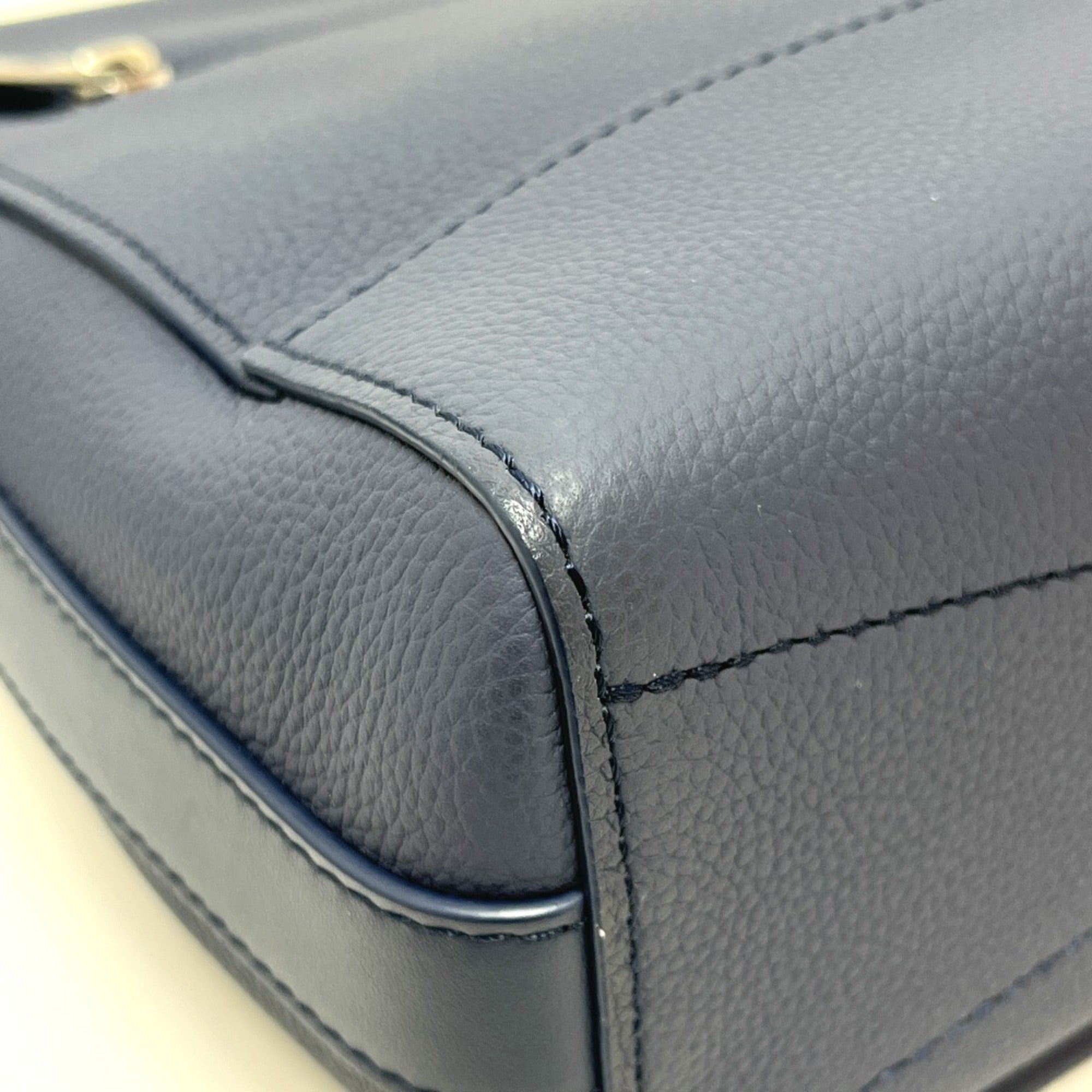 Louis Vuitton Blue Leather Handbag Shoulder Bag (Pre-Owned)