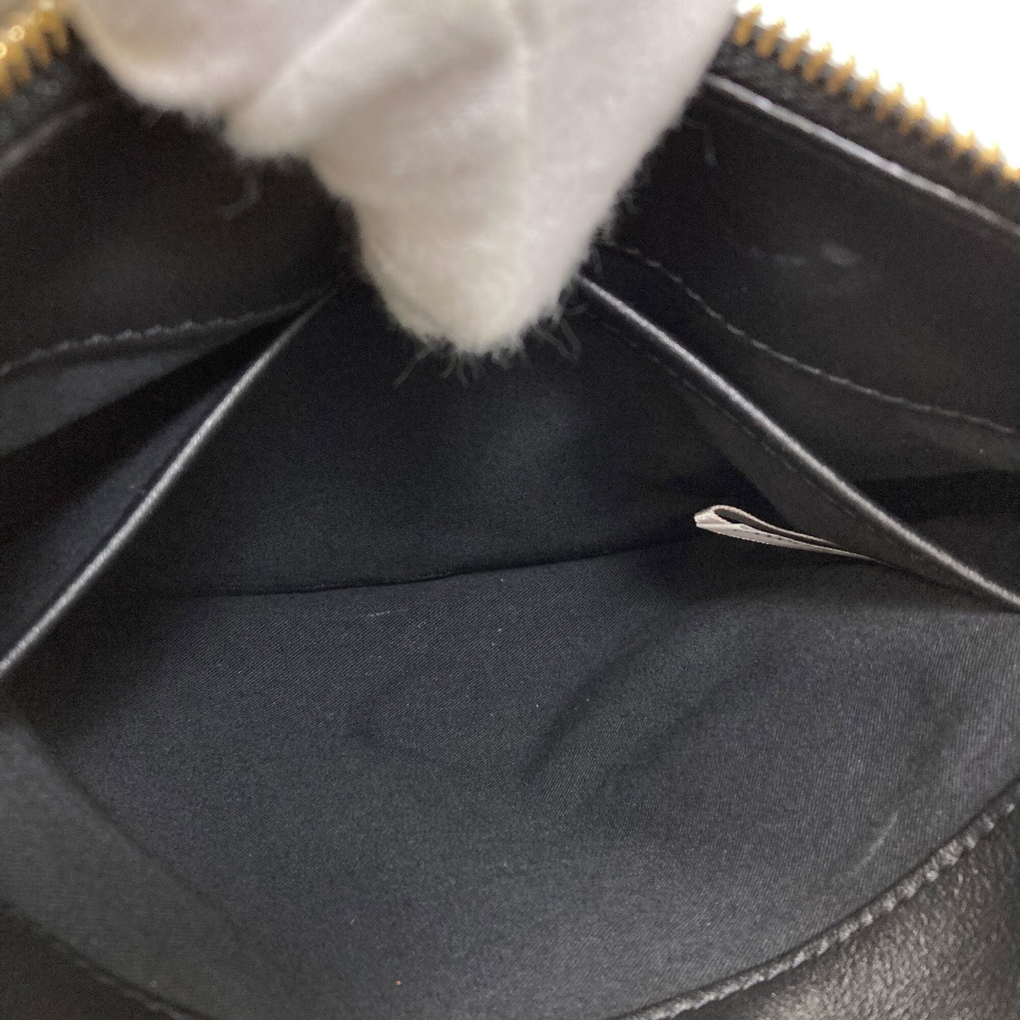 Jimmy Choo Black Leather Shoulder Bag (Pre-Owned)
