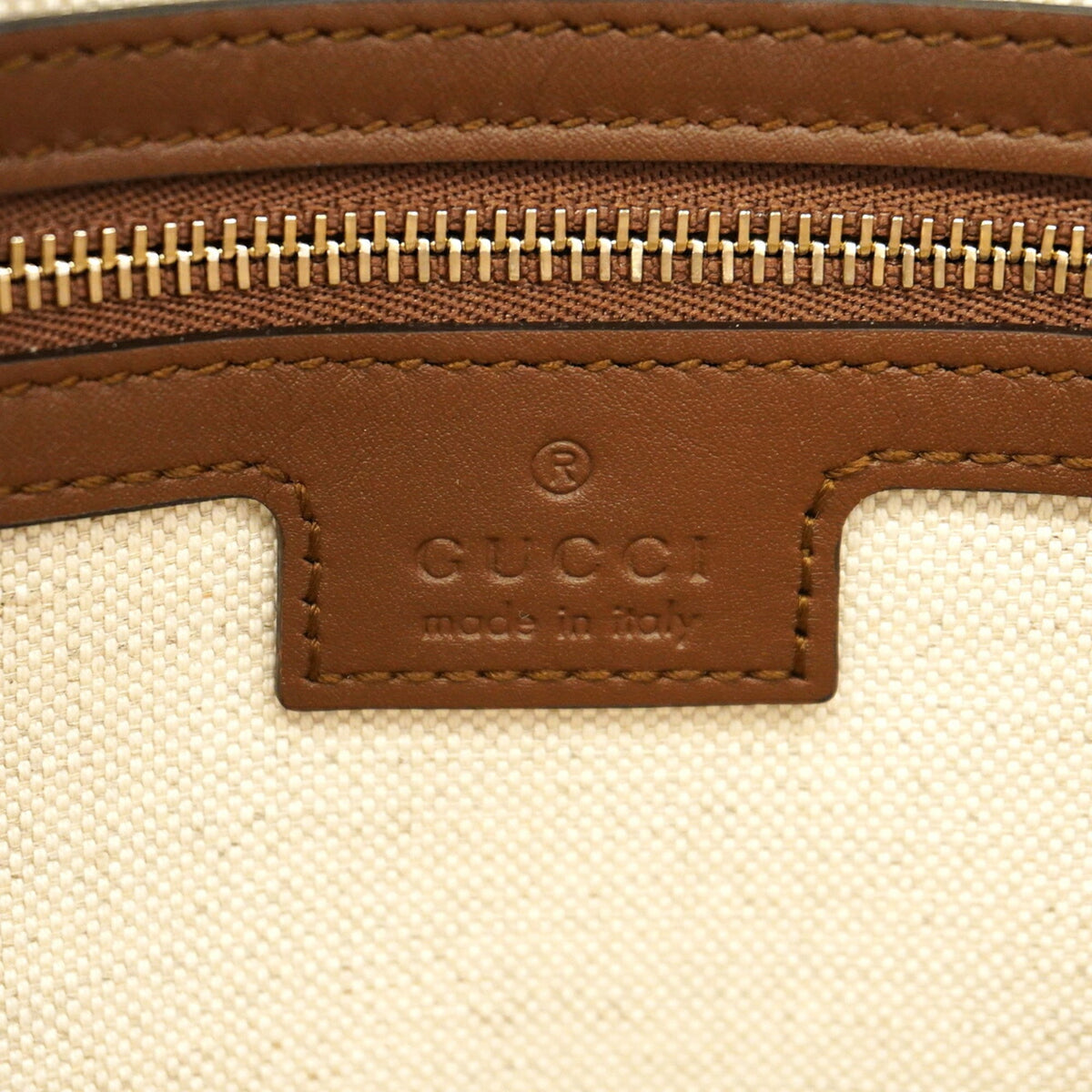Gucci Ivory Canvas Tote Bag (Pre-Owned)