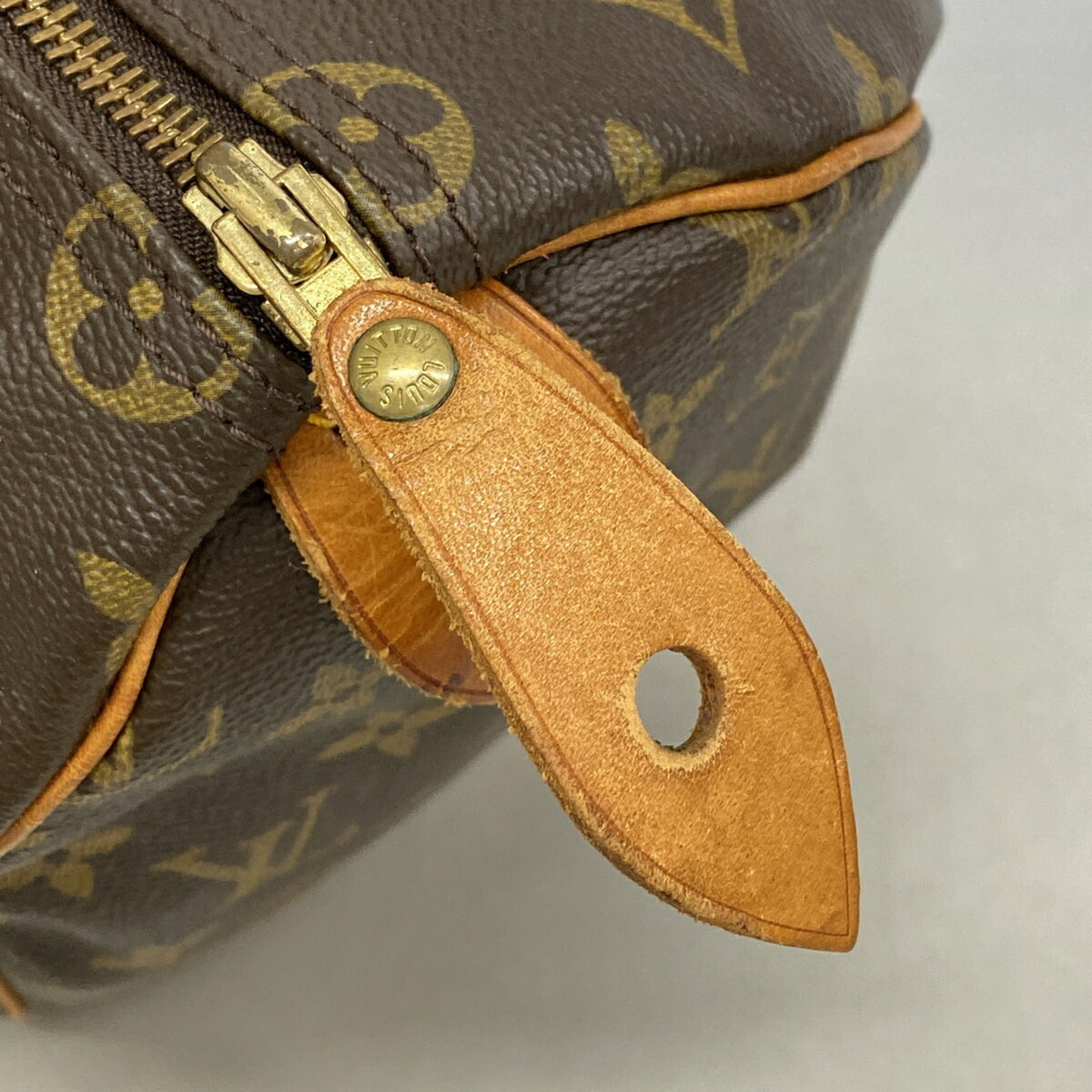 Louis Vuitton Brown Handbag (Pre-Owned)