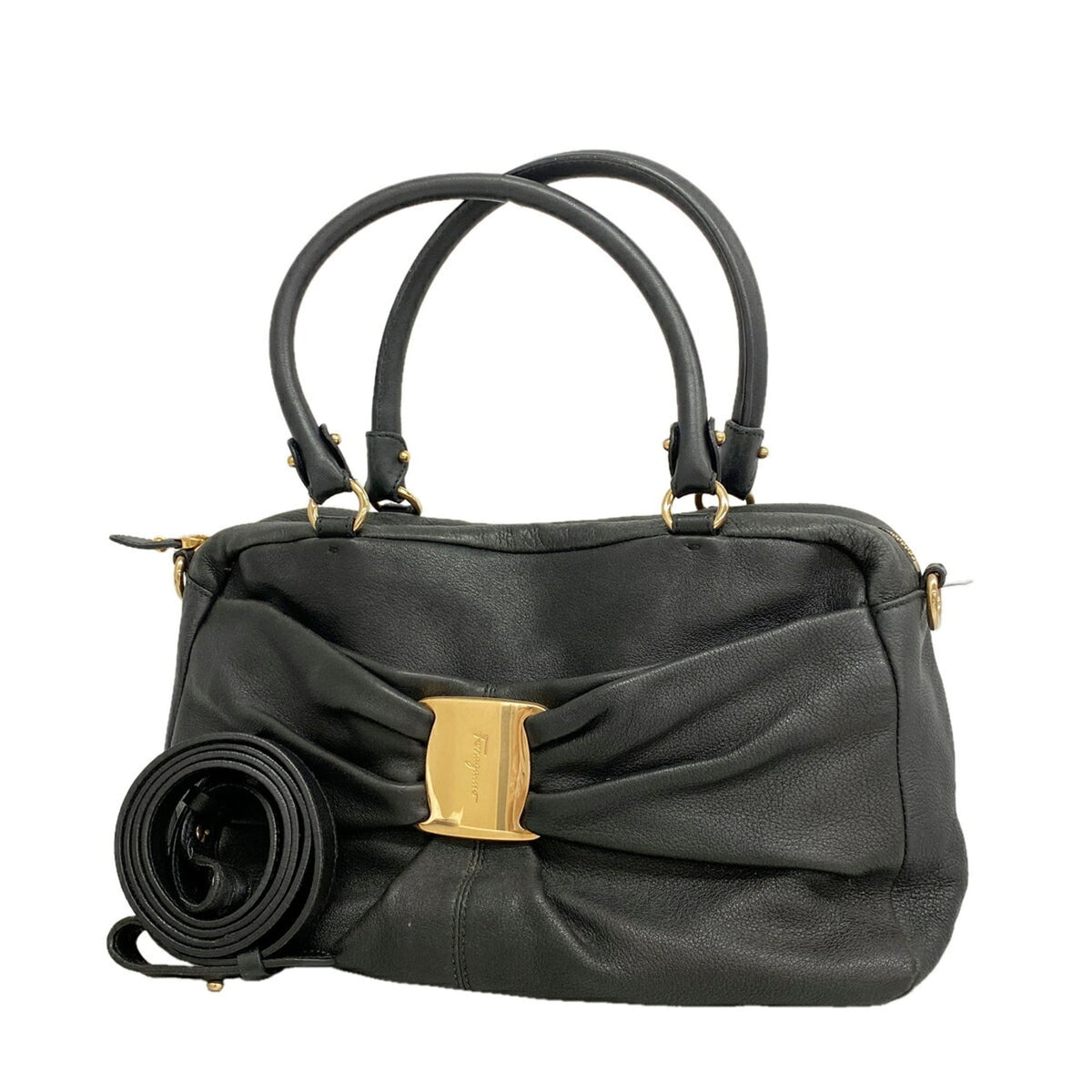 Salvatore Ferragamo Black Leather Handbag (Pre-Owned)