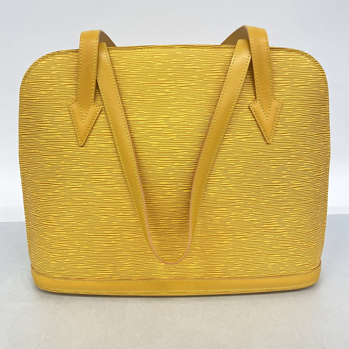 Louis Vuitton Jaune Shoulder Bag (Pre-Owned)