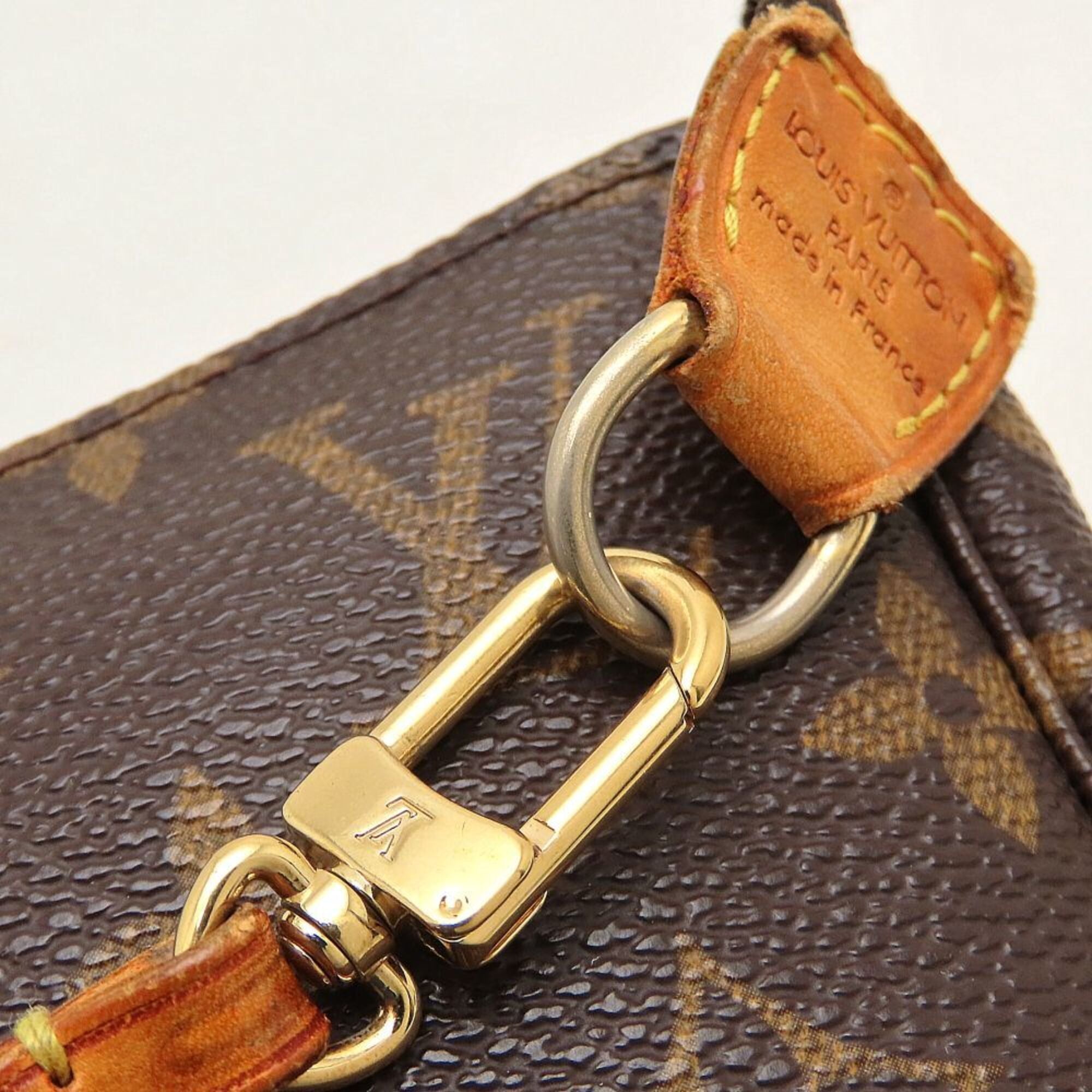 Louis Vuitton Brown Monogram Monogram Handbag Pochette (Pre-Owned)