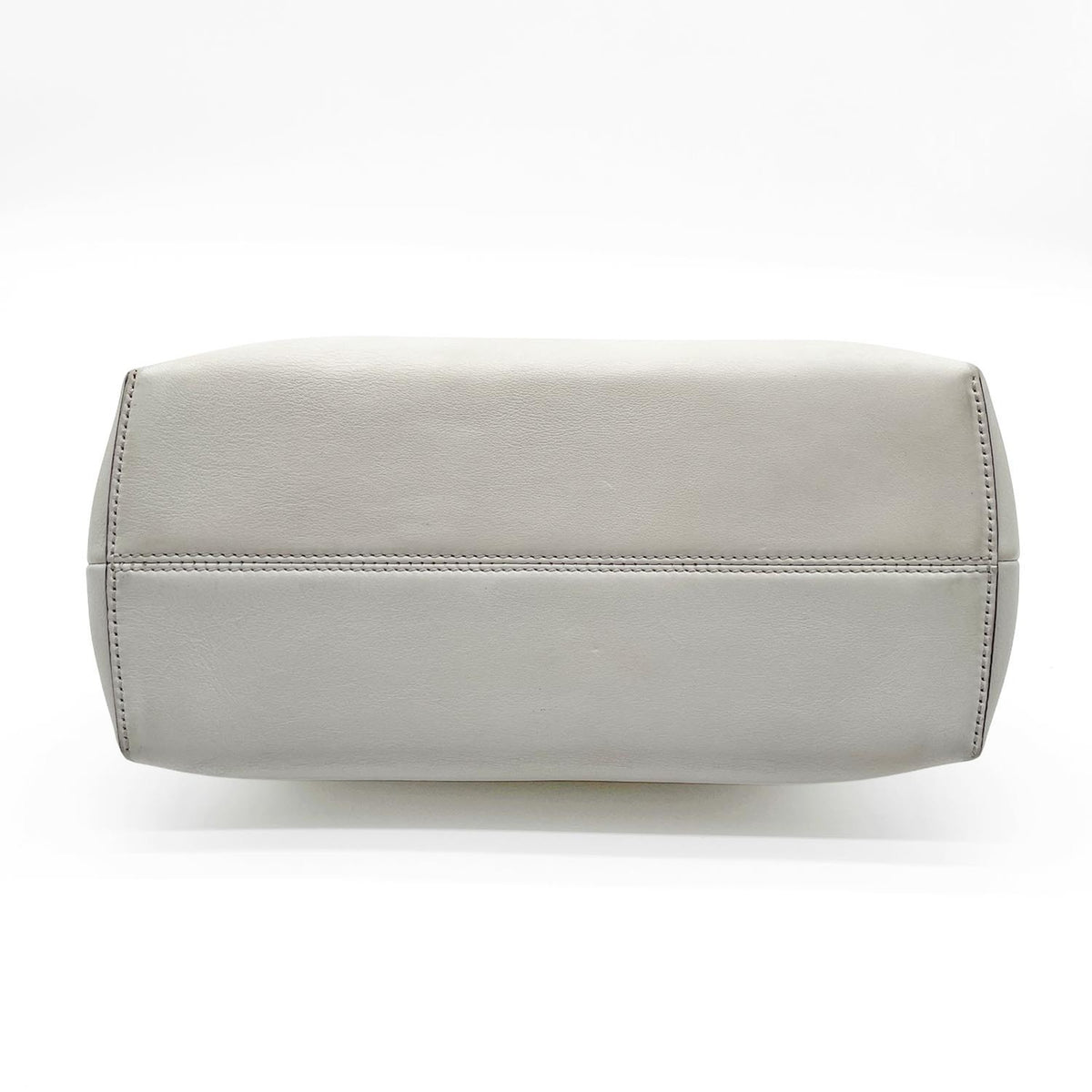 Fendi White Leather Handbag (Pre-Owned)