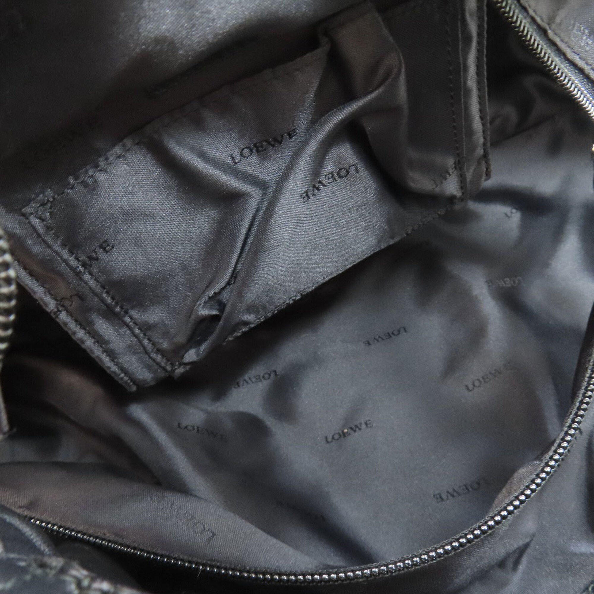 Loewe Nappa Aire Black Leather Handbag (Pre-Owned)