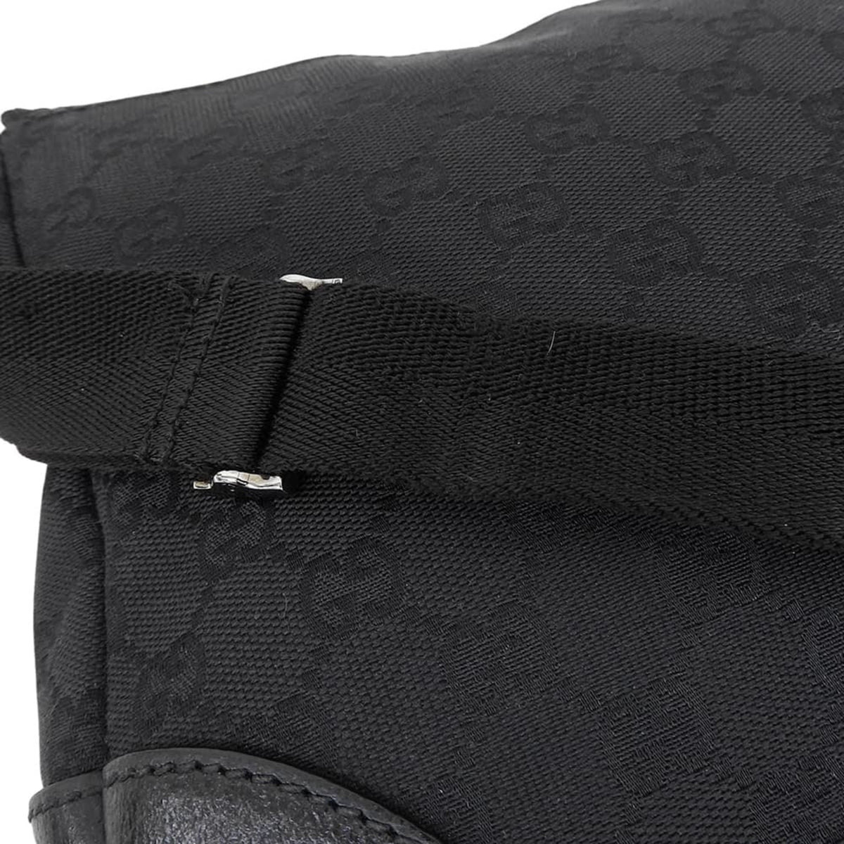 Gucci Gg Canvas Black Gg Canvas Leather Shoulder Bag (Pre-Owned)