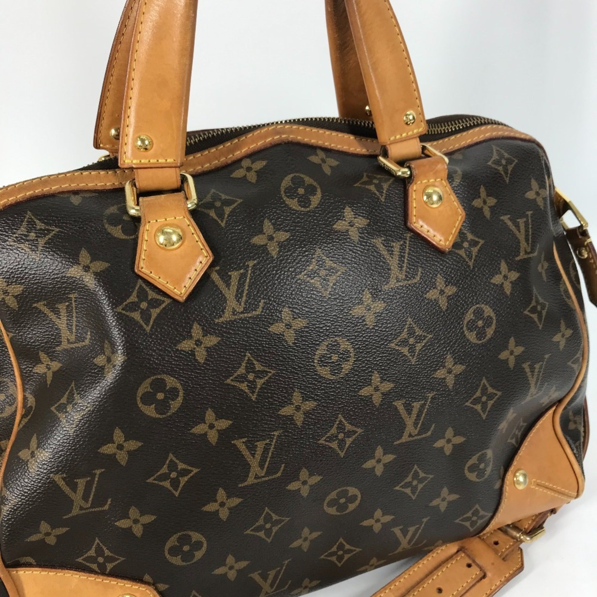 Louis Vuitton Monogram Brown Monogram Shoulder Bag (Pre-Owned)