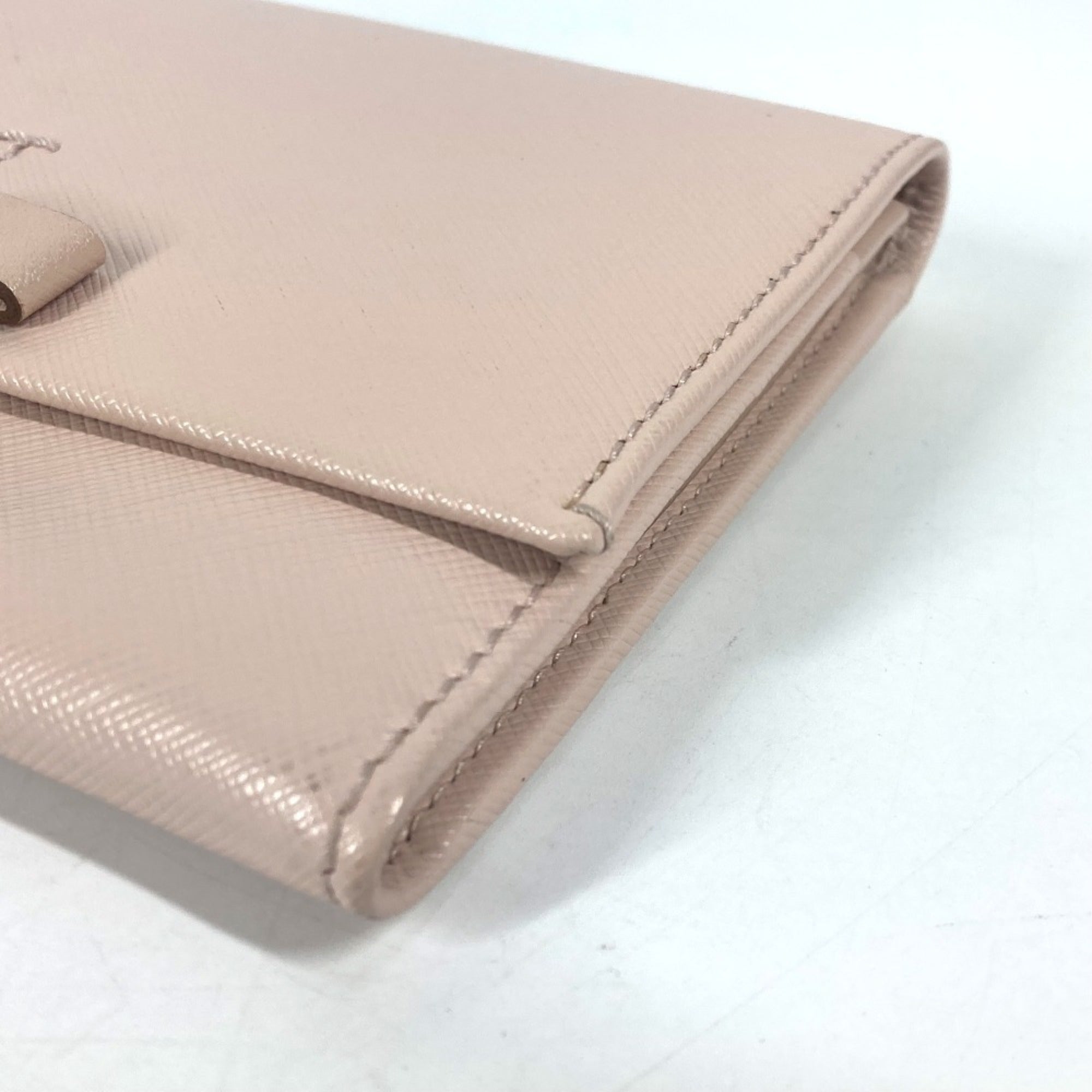 Salvatore Ferragamo Pink Leather Clutch Bag Pouch (Pre-Owned)