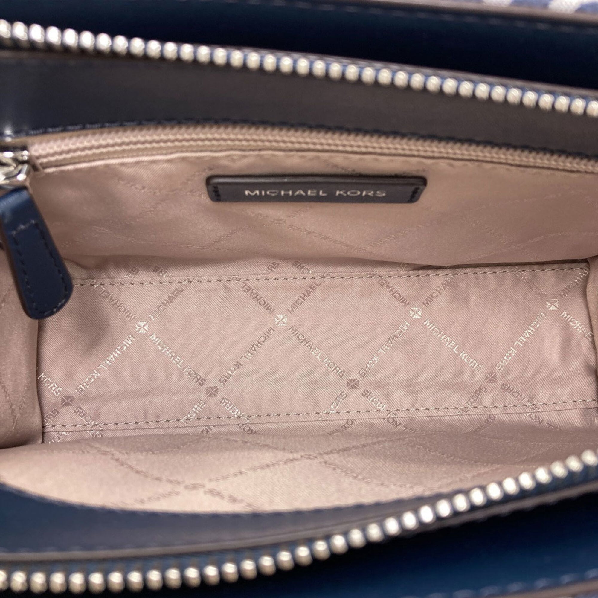 Michael Kors Blue Canvas Handbag (Pre-Owned)