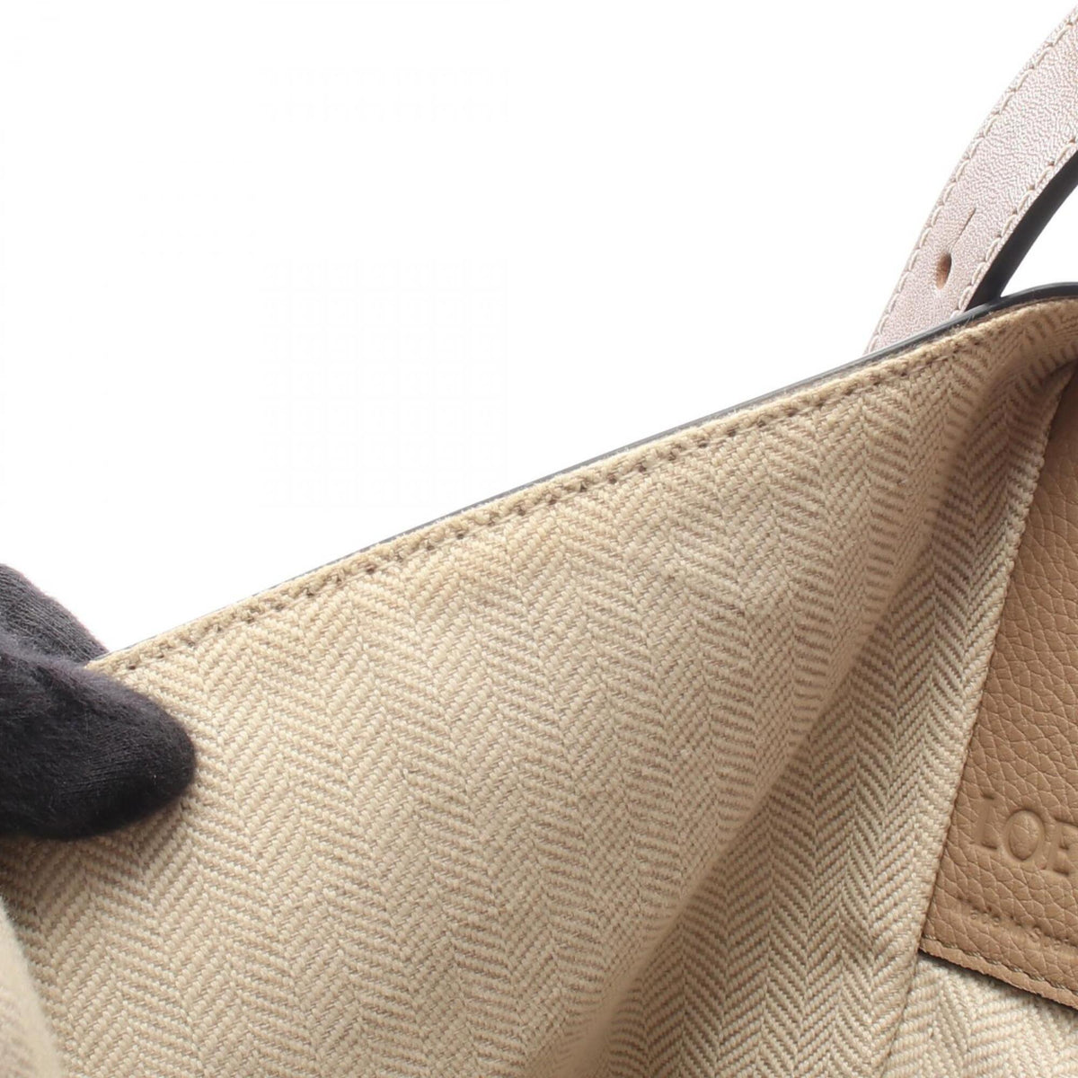 Loewe Beige Gray Leather Handbag (Pre-Owned)