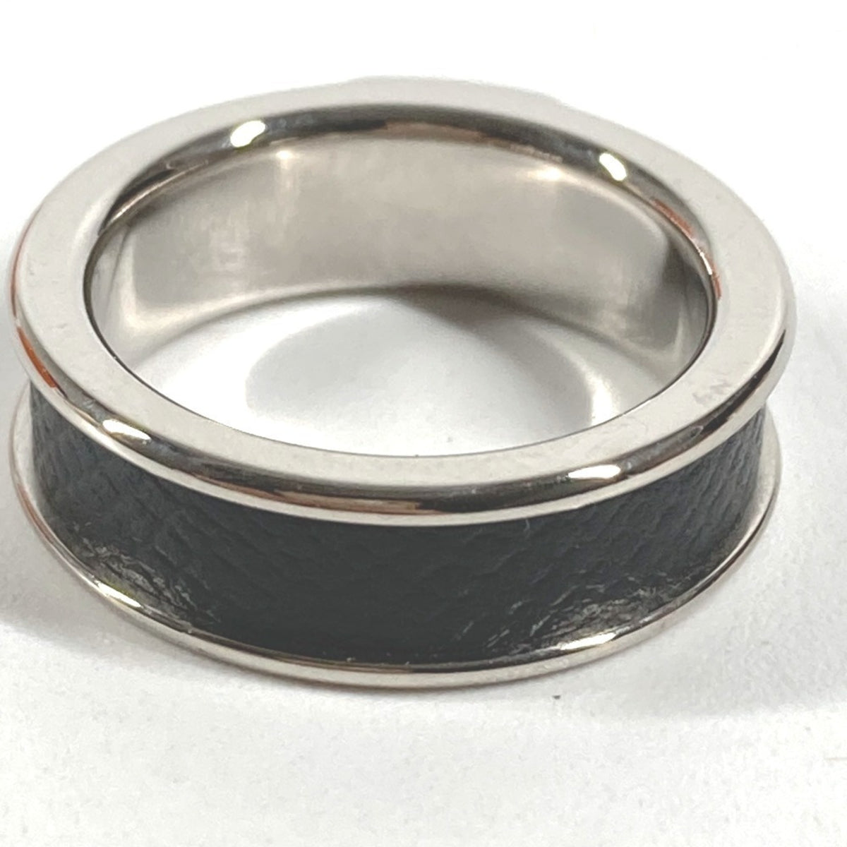 Hermes Black Leather Metal Band Ring (Pre-Owned)