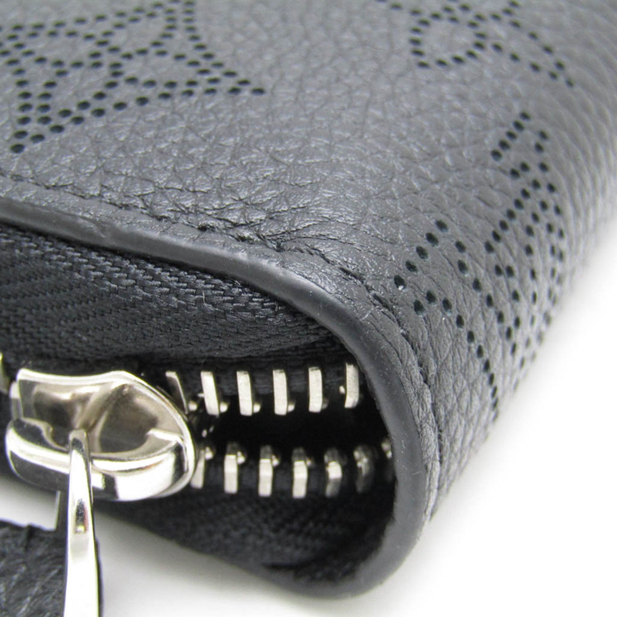 Louis Vuitton Mahina Noir Mahina Leather Long Wallet (Bi-Fold) (Pre-Owned)