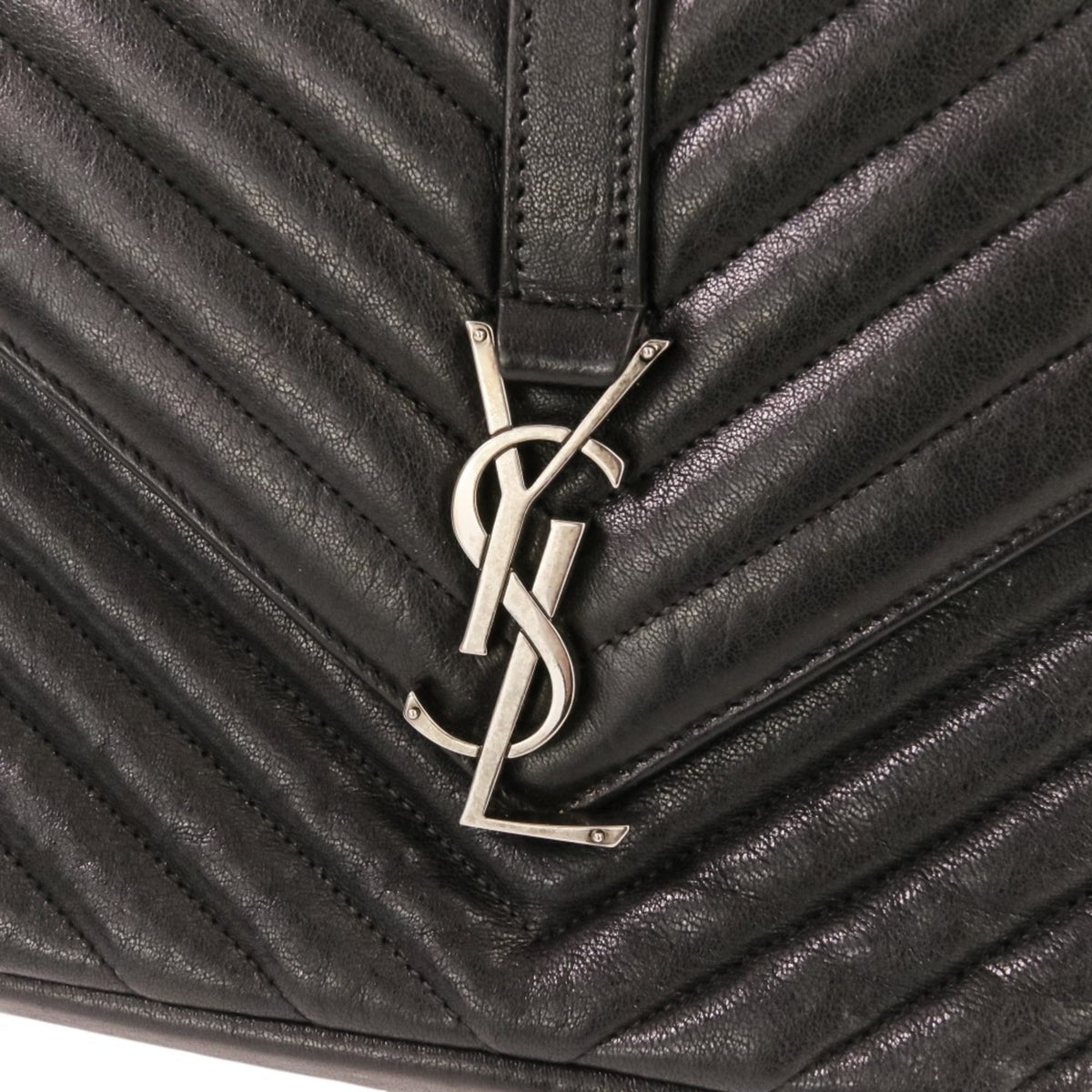 Yves Saint Laurent Black Leather Shoulder Bag (Pre-Owned)