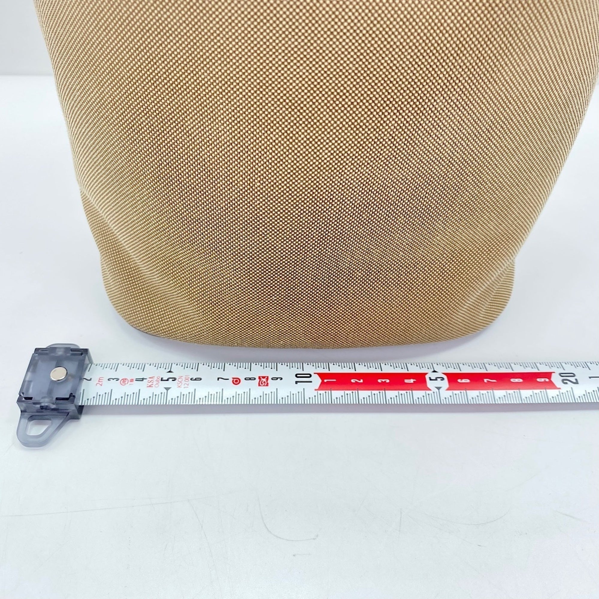 Prada Beige Handbag (Pre-Owned)
