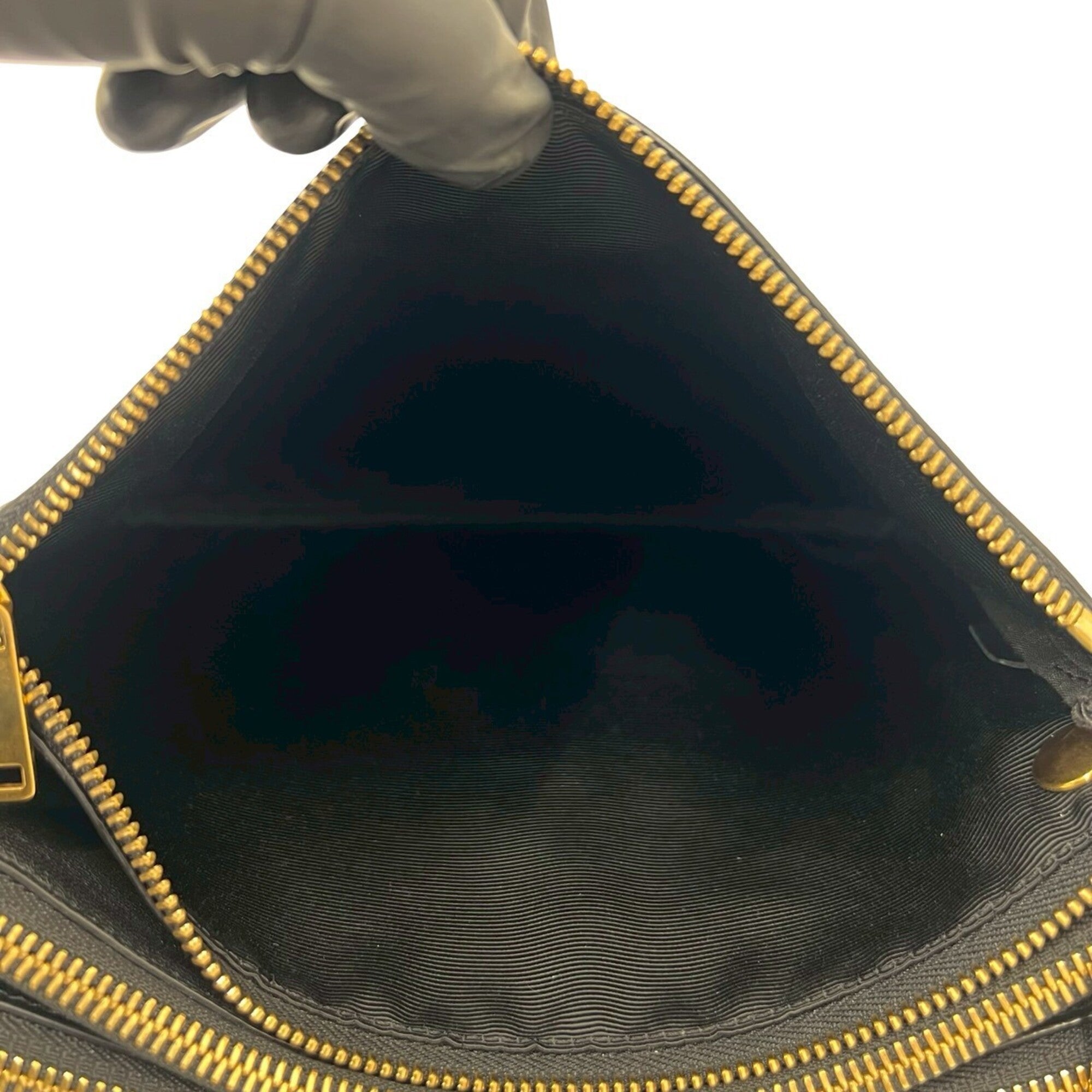 Celine Black Leather Messenger Bag Pochette Shoulder Bag (Pre-Owned)