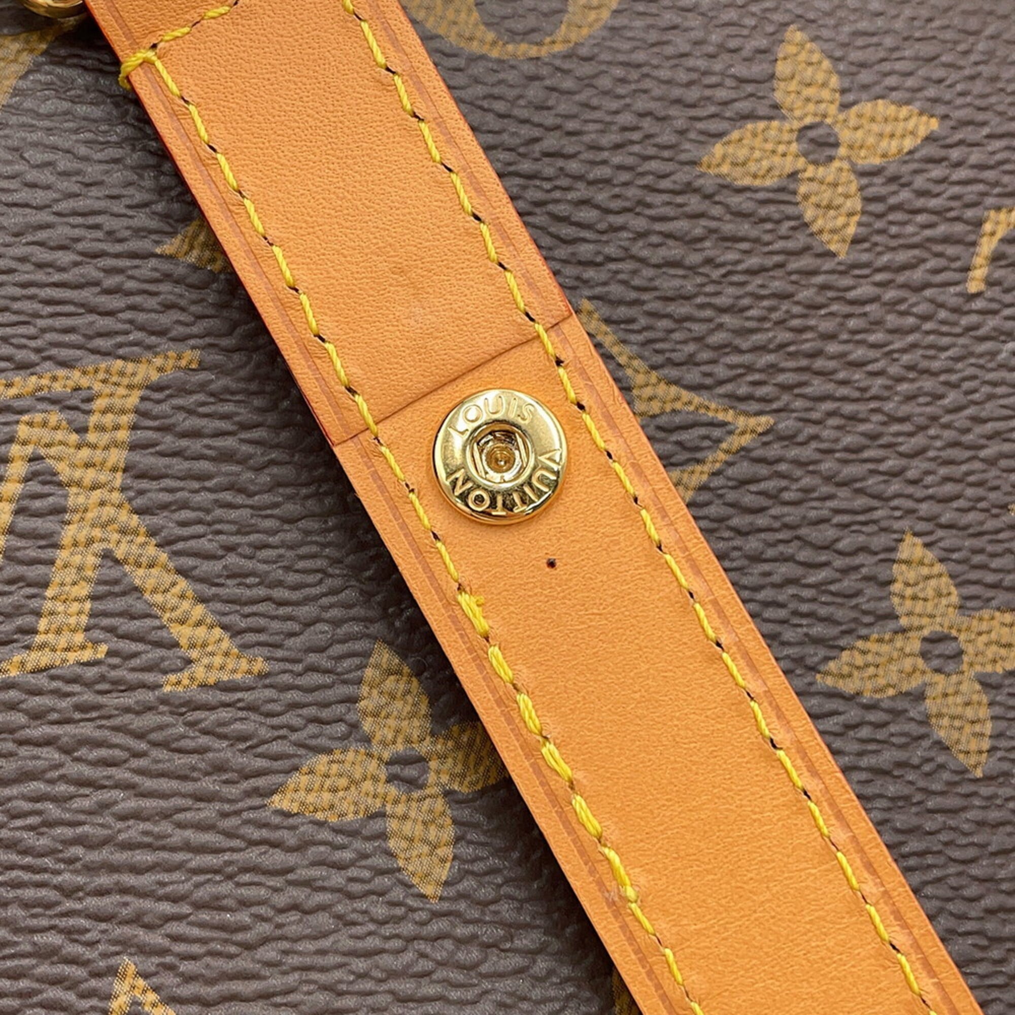 Louis Vuitton Beige Monogram Monogram Handbag Shoulder Bag (Pre-Owned)