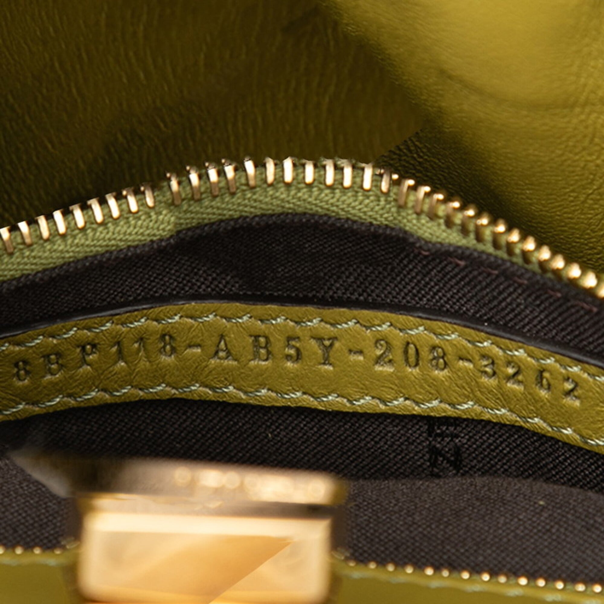 Fendi Green Suede Shoulder Bag (Pre-Owned)
