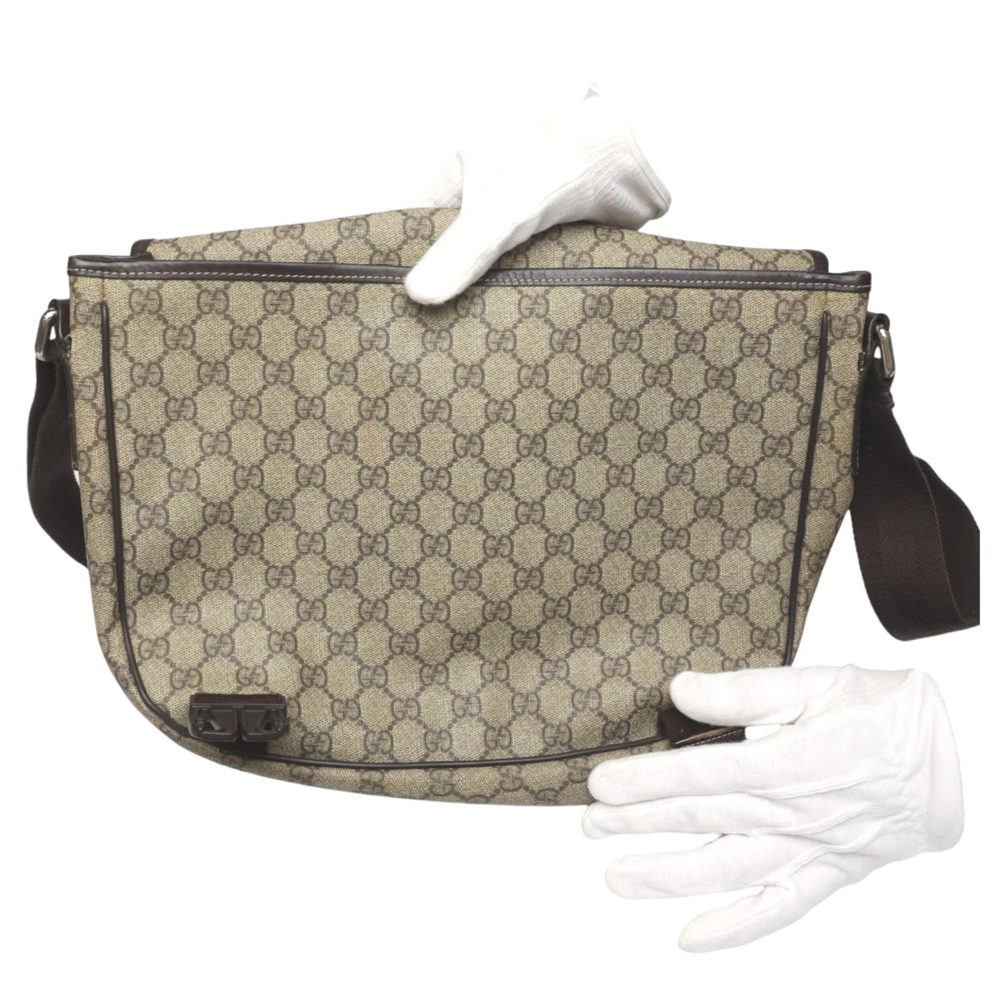 Gucci Brown Gg Plus Shoulder Bag (Pre-Owned)
