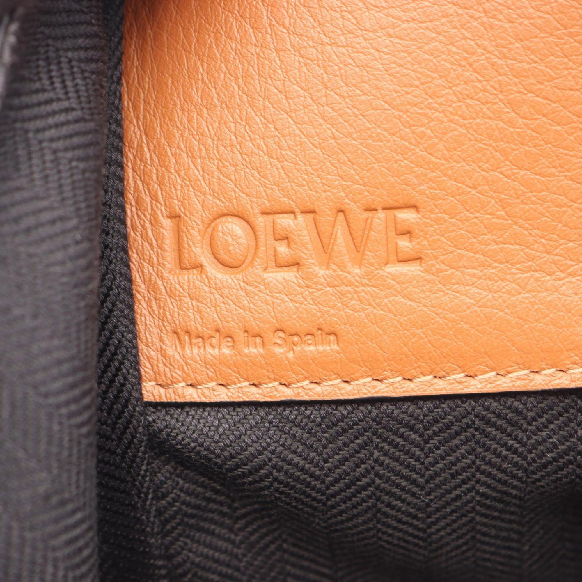 Loewe Brown Leather Handbag (Pre-Owned)