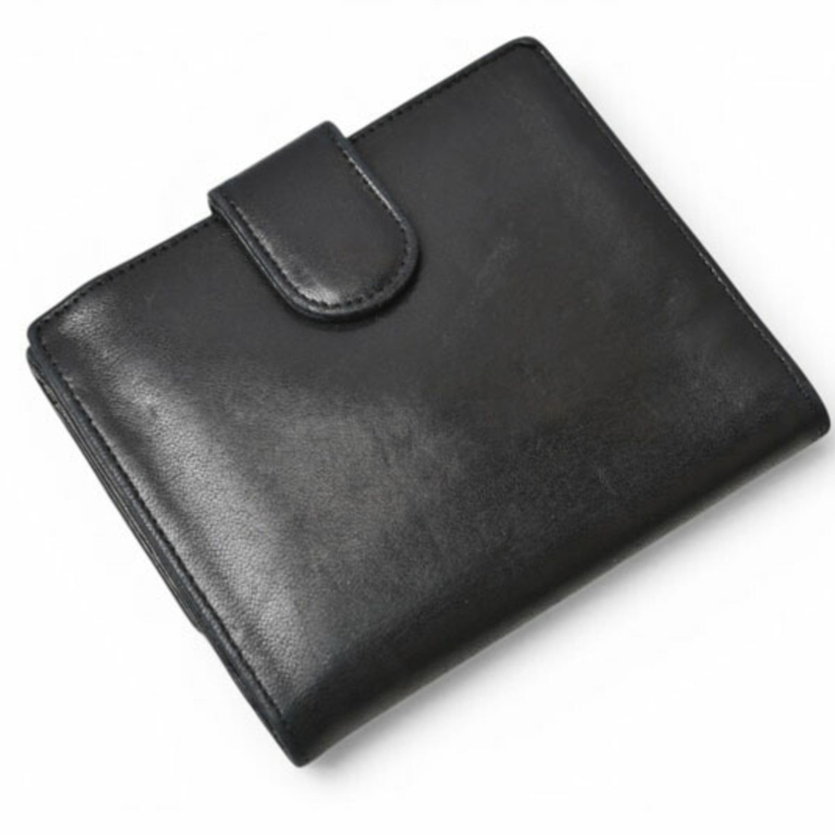 Chanel Black Leather Wallet (Bi-Fold) (Pre-Owned)